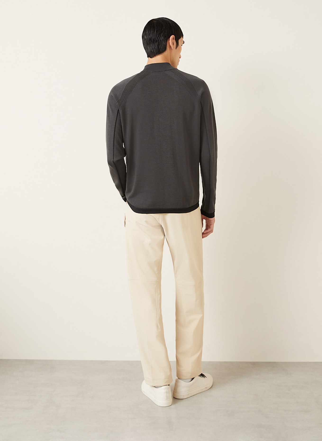 STONE ISLAND Troyer: DUNKELGRAU