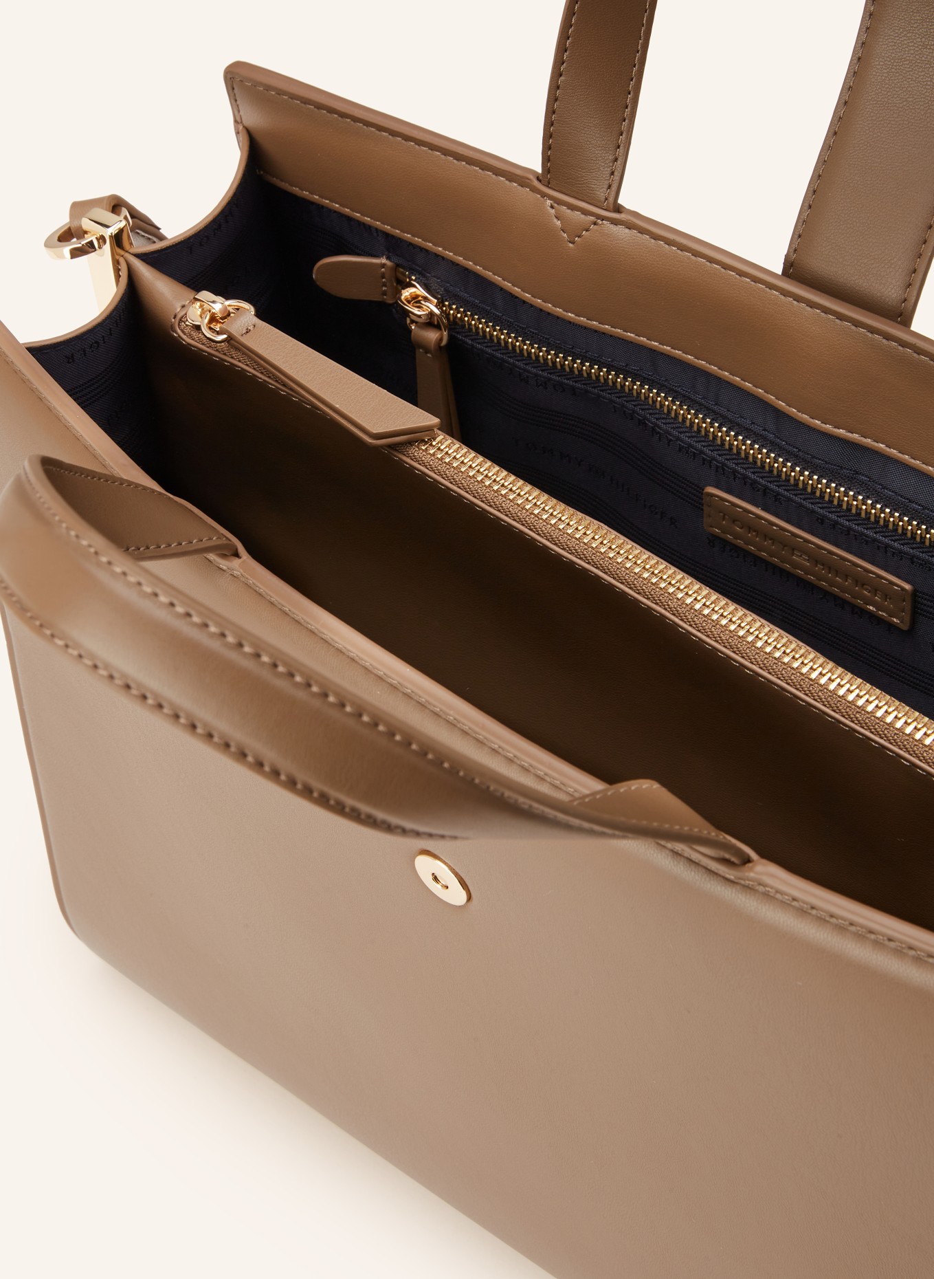TOMMY HILFIGER Handtasche: TAUPE