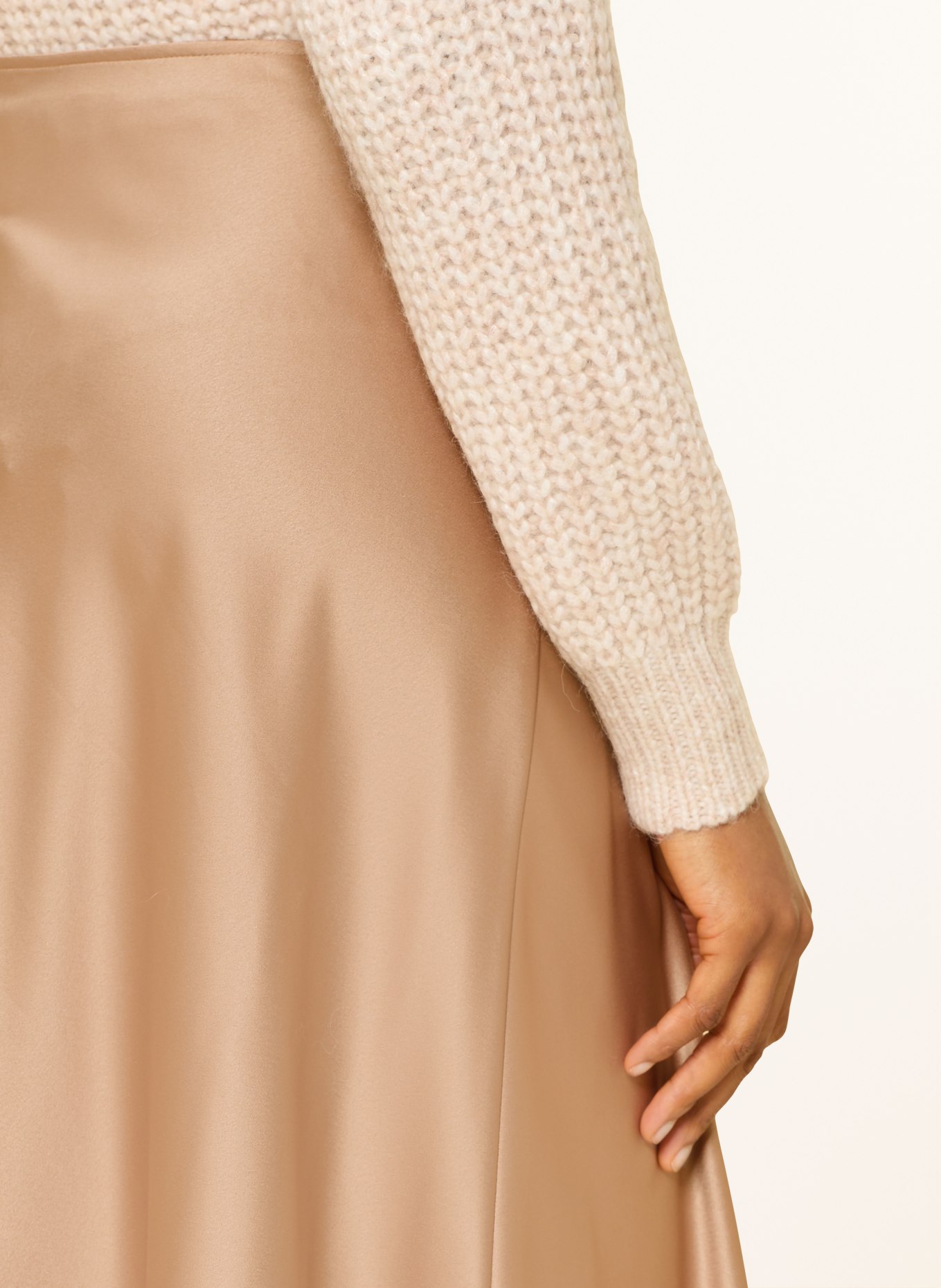 Juvia Satin skirt FLEUR: BEIGE