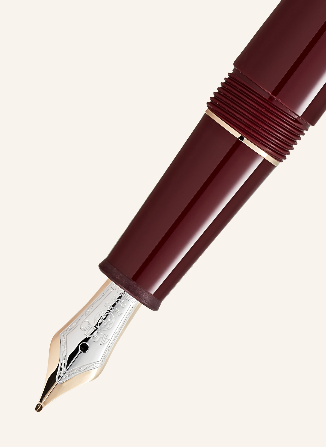 MONTBLANC Füllfederhalter MEISTERSTÜCK BURGUNDY RED CLASSIQUE: DUNKELROT