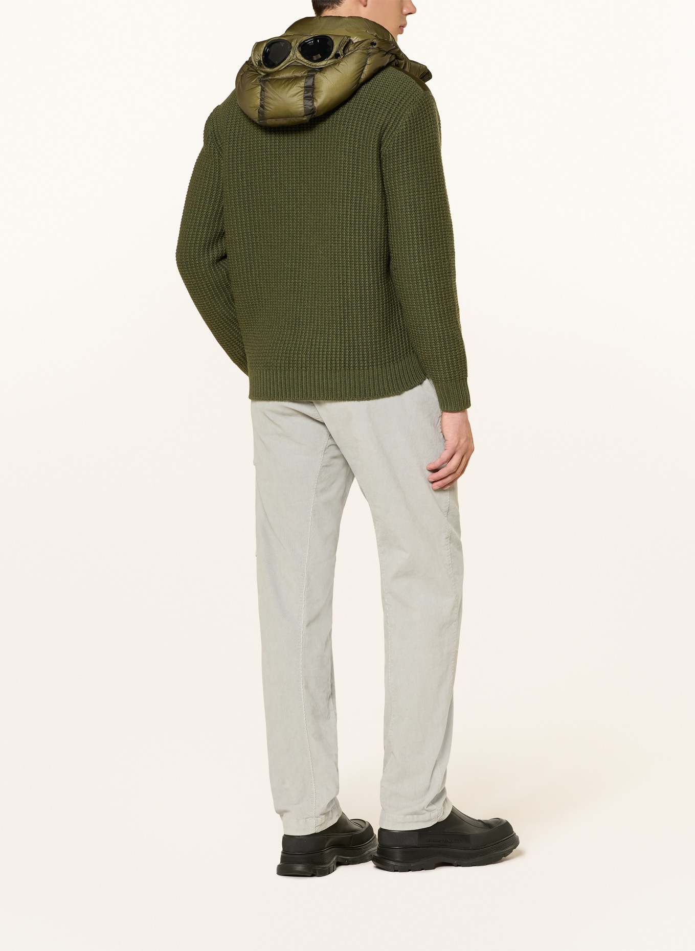 C.P. COMPANY Steppjacke im Materialmix: OLIV