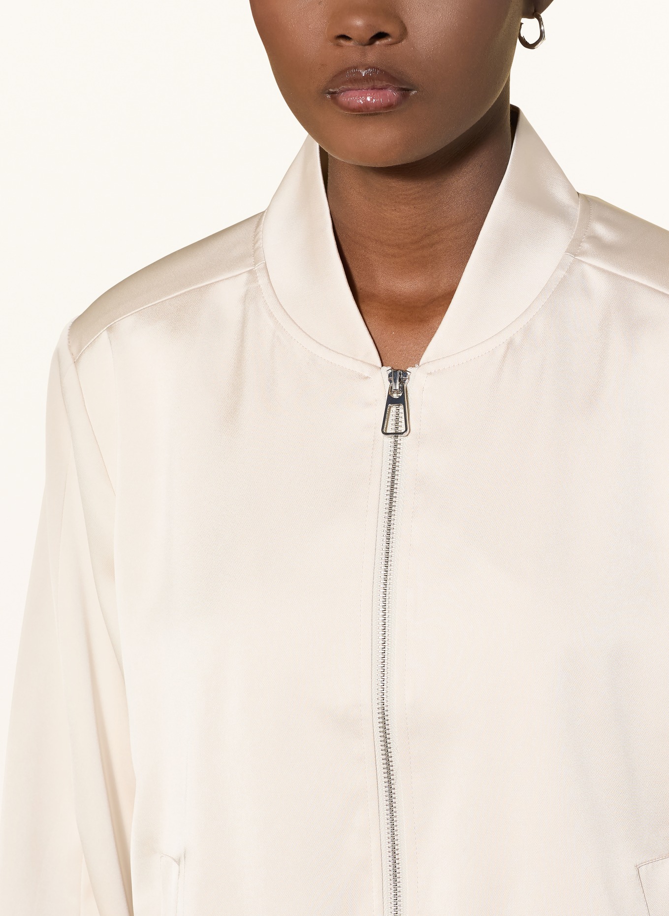 MRS & HUGS satin jacket: CREAM