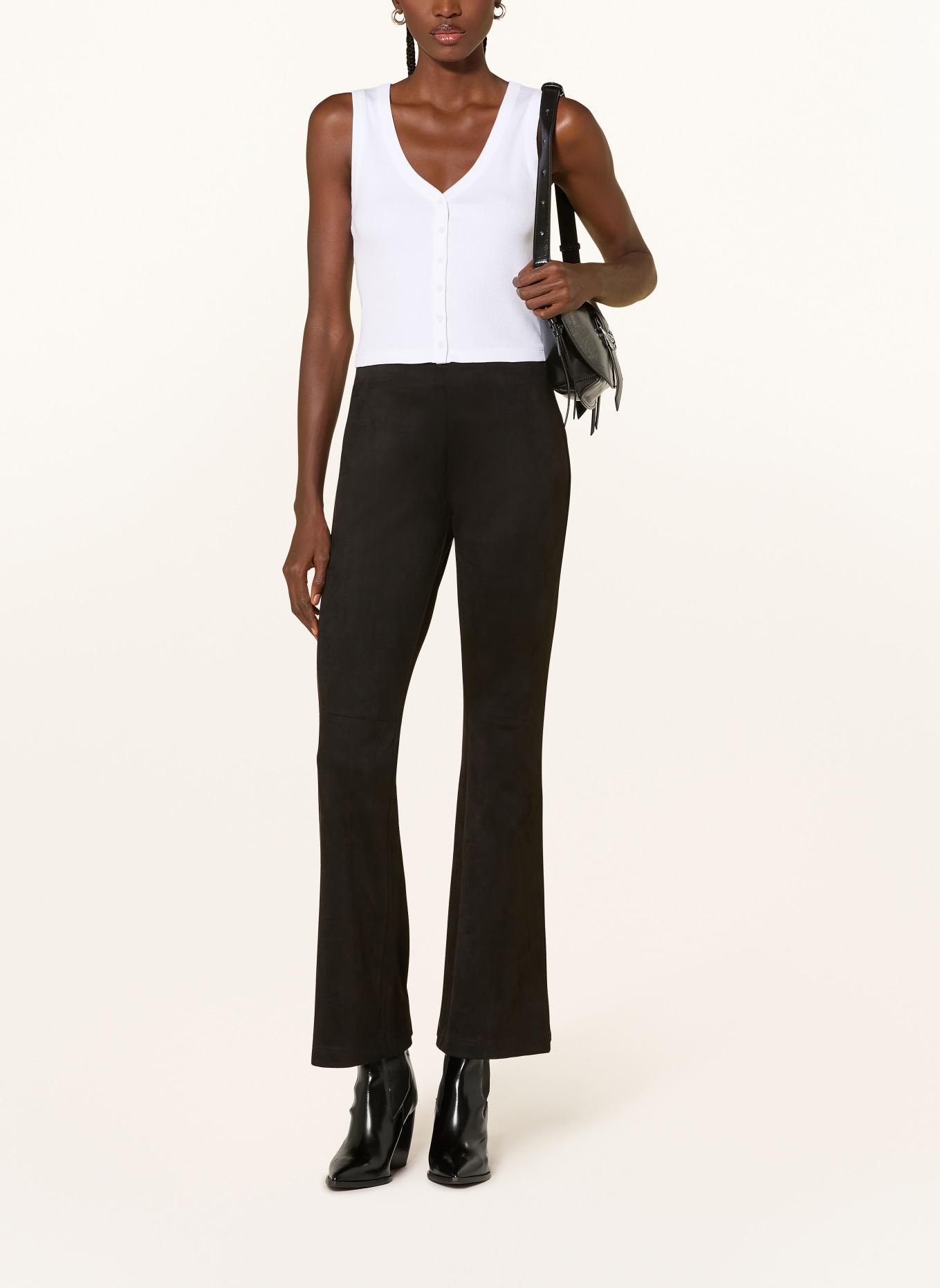 MRS & HUGS Pantalon aspect cuir: NOIR