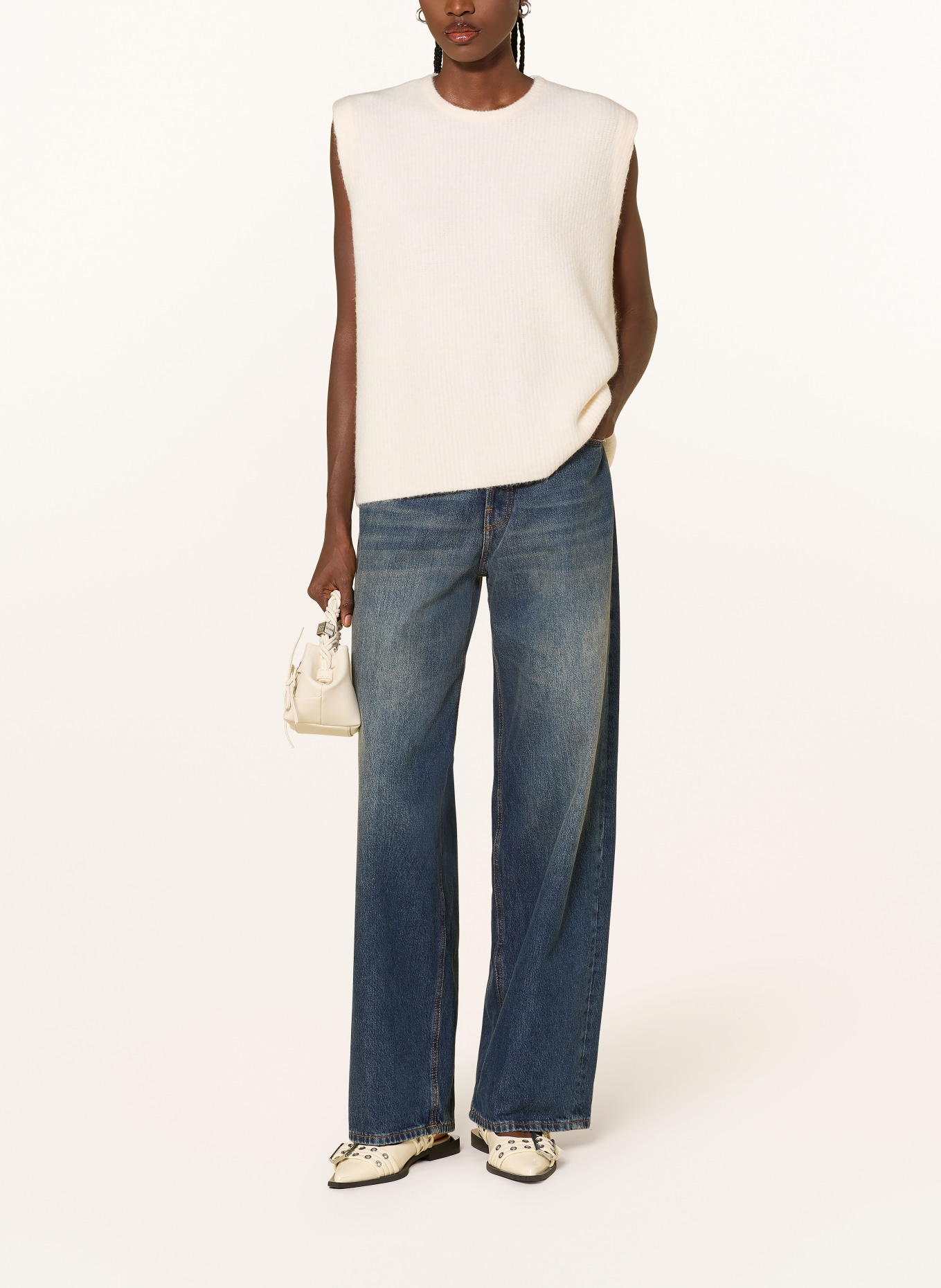 MRS & HUGS sleeveless sweater: CREAM