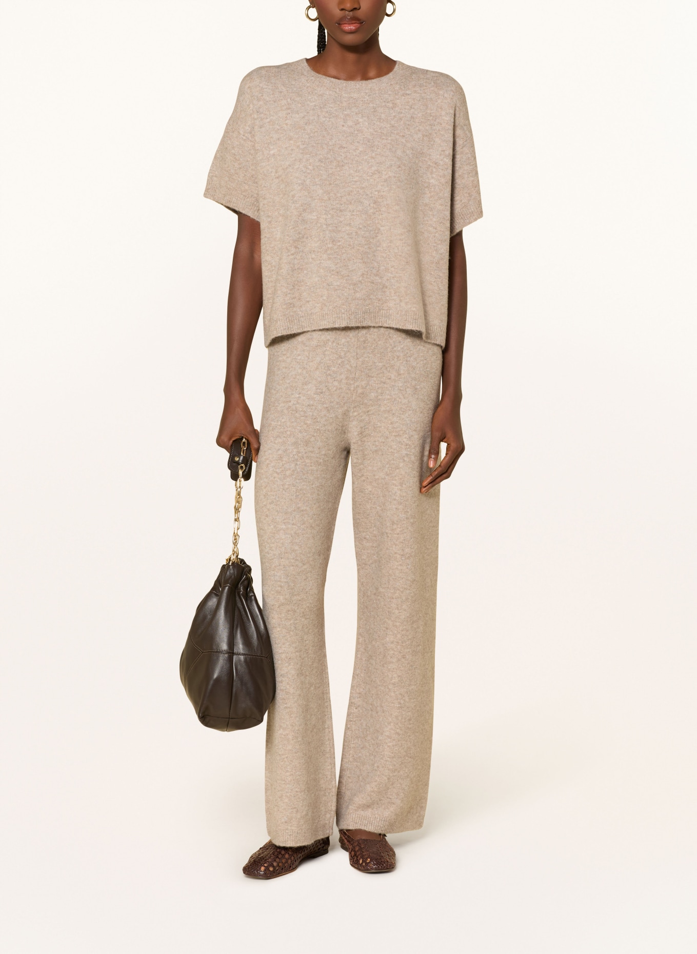 MRS & HUGS pletené tričko: ČERNOŠEDÁ