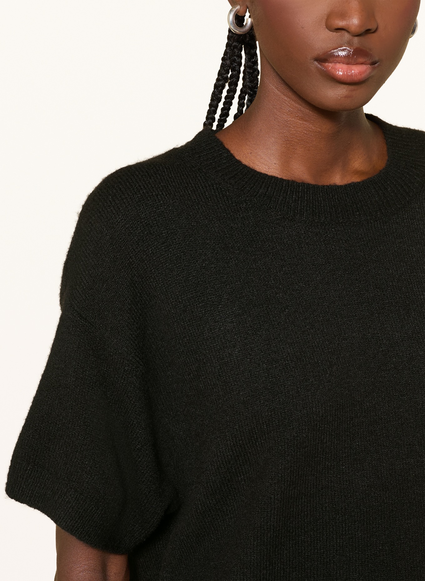 MRS & HUGS knit shirt: BLACK