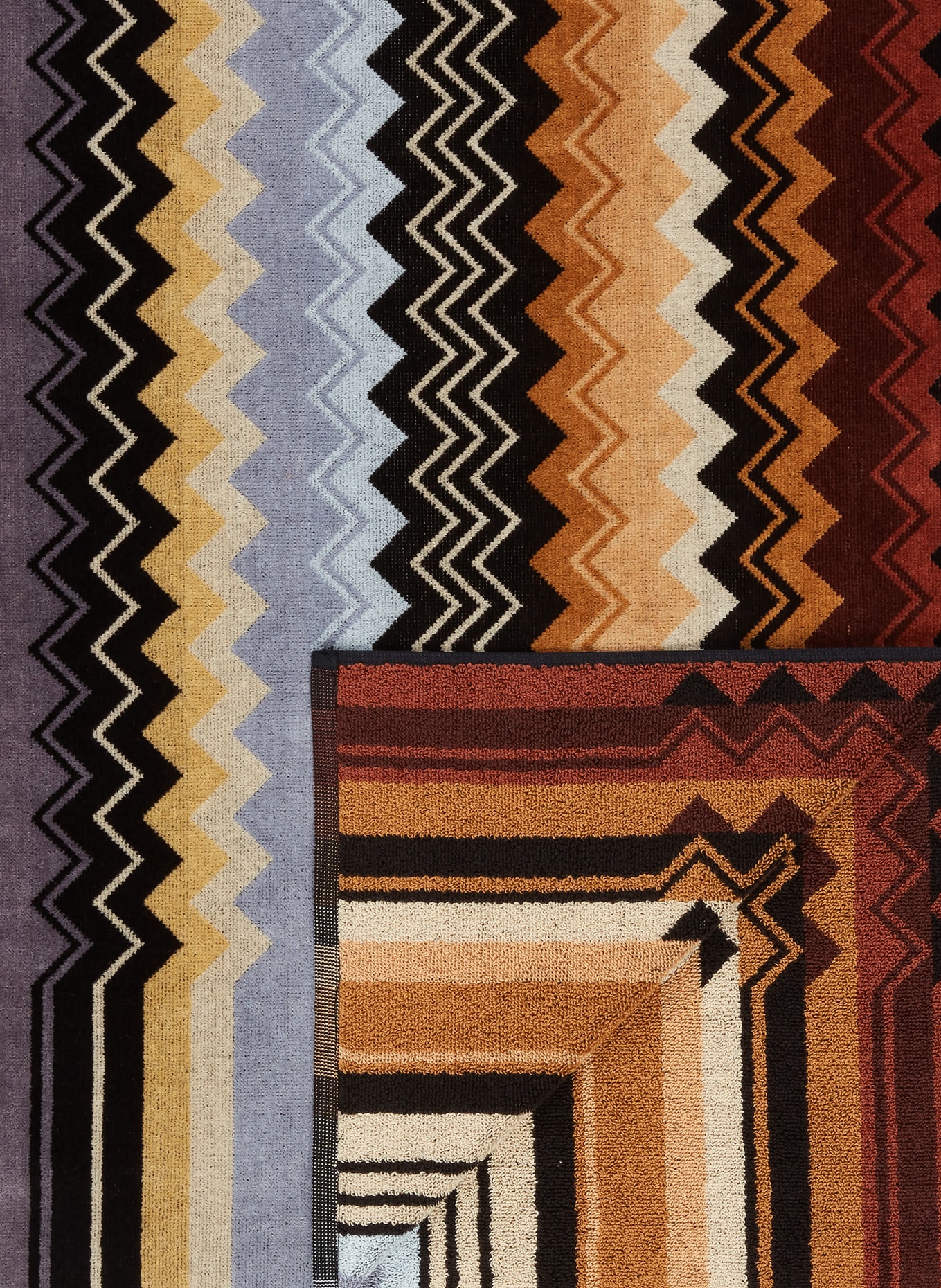 MISSONI Home ręcznik kąpielowy: BEŻOWY / BRĄZOWY / CZARNY
