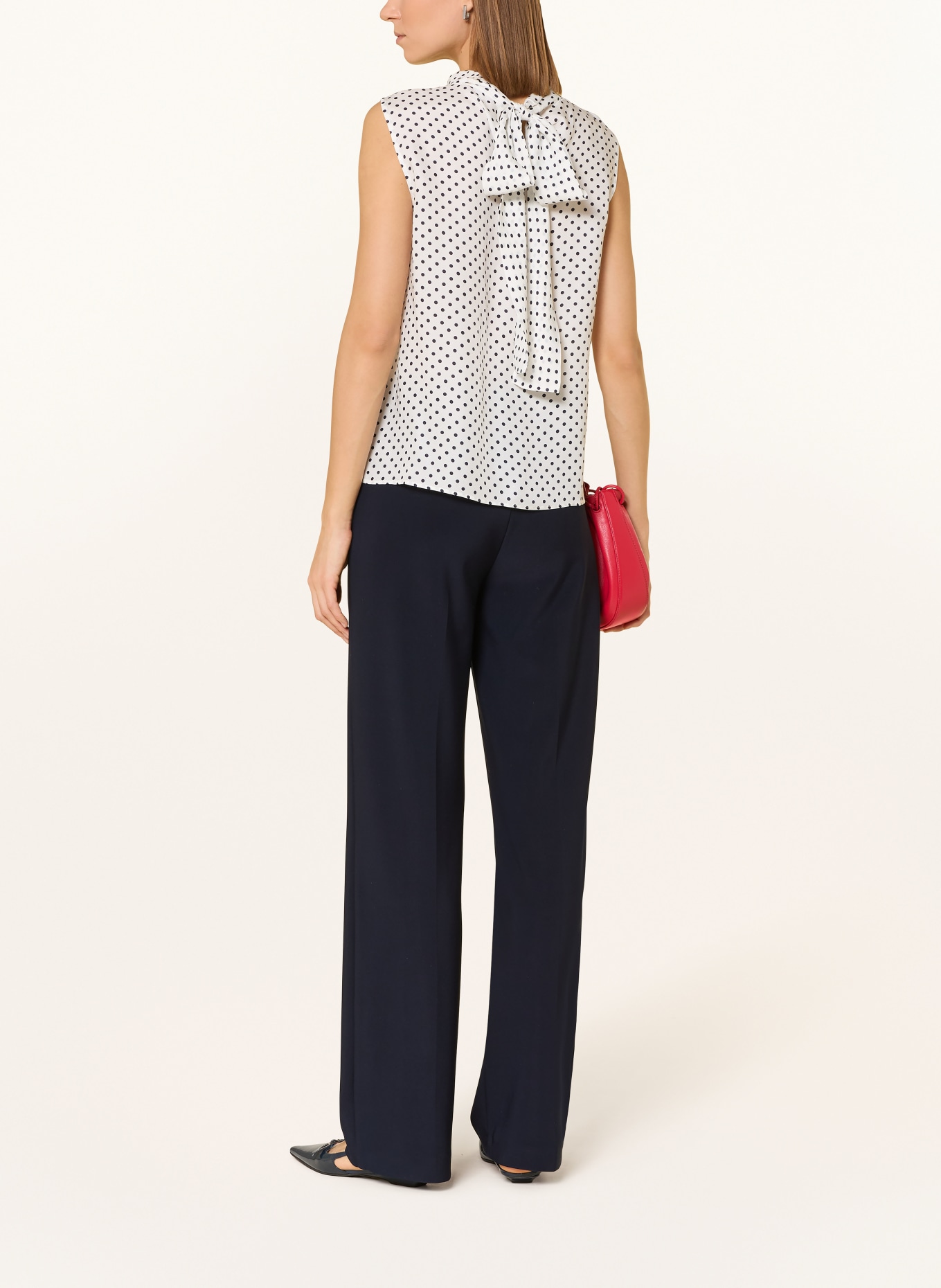 darling harbour Silk bow blouse: offwhite / black