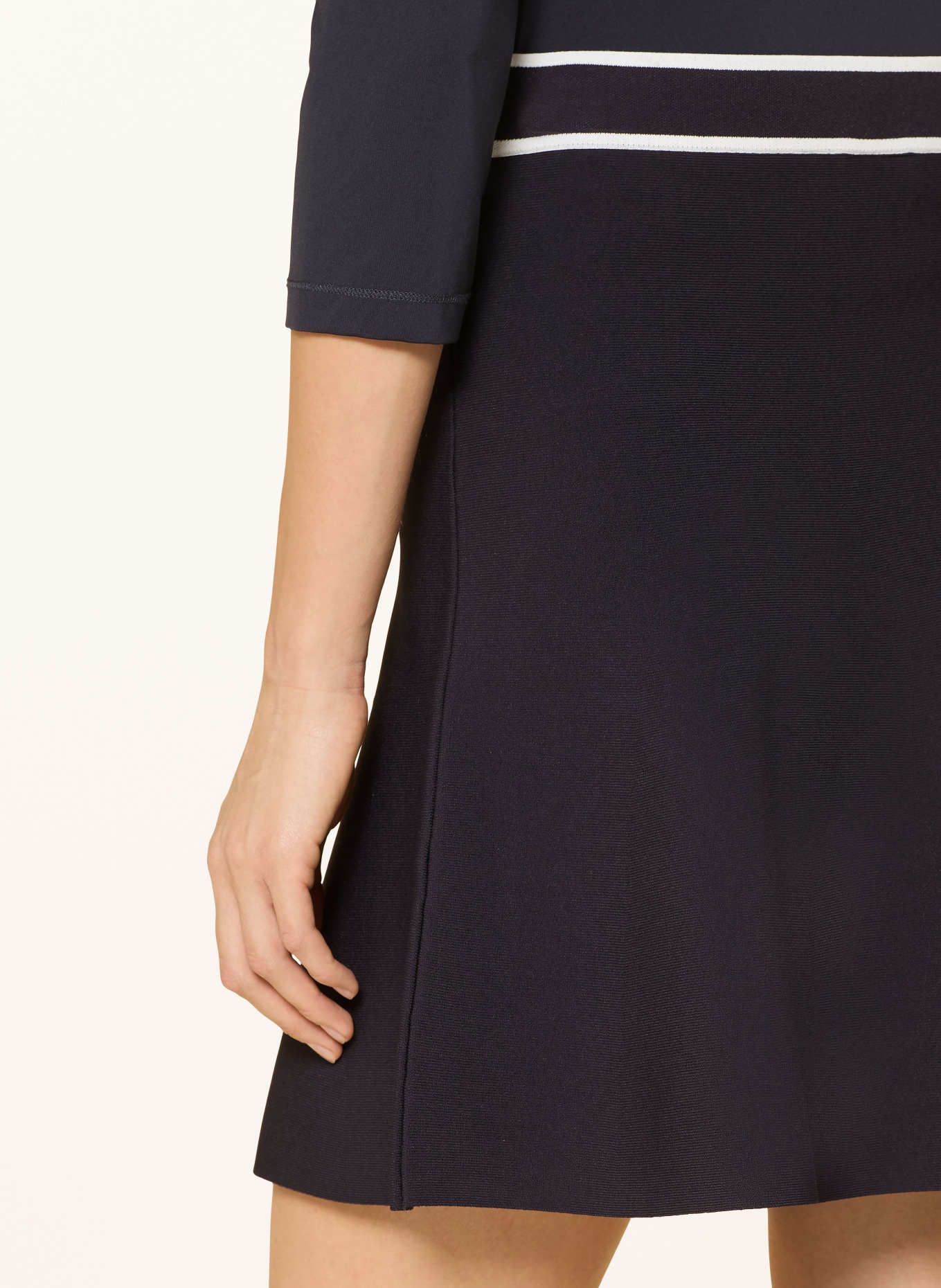 SPORTALM golfová sukně: ČERNÁ