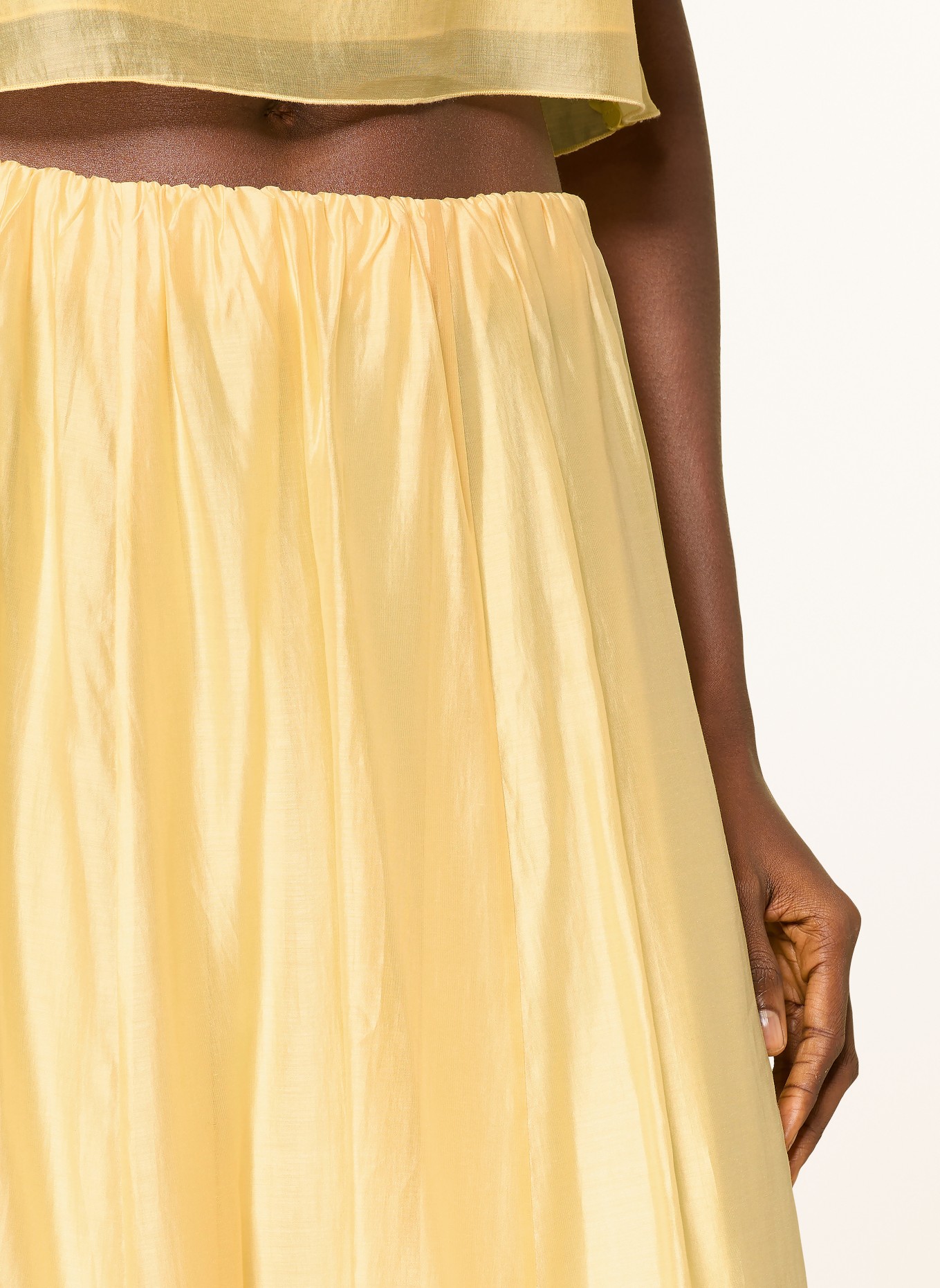 MRS & HUGS Sukně: TMAVĚ ŽLUTÁ