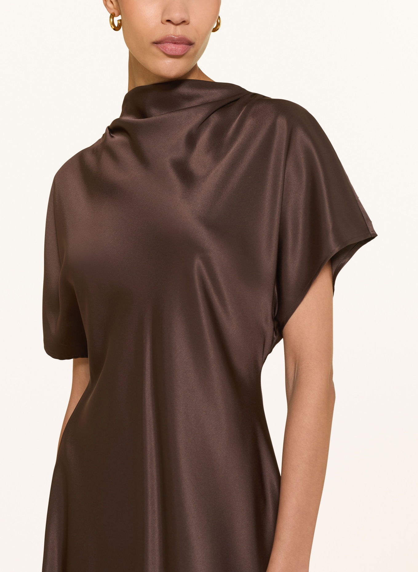 MRS & HUGS satin dress: DARK BROWN