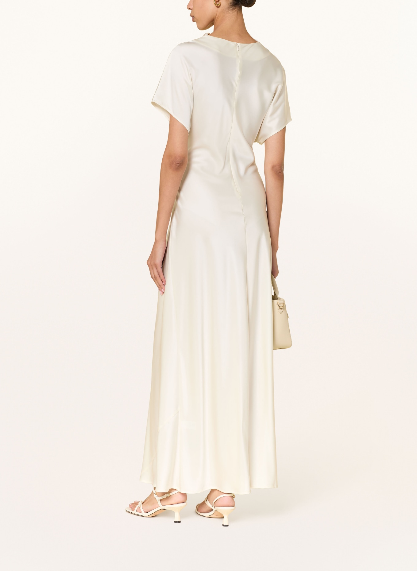 MRS & HUGS evening gown: CREAM