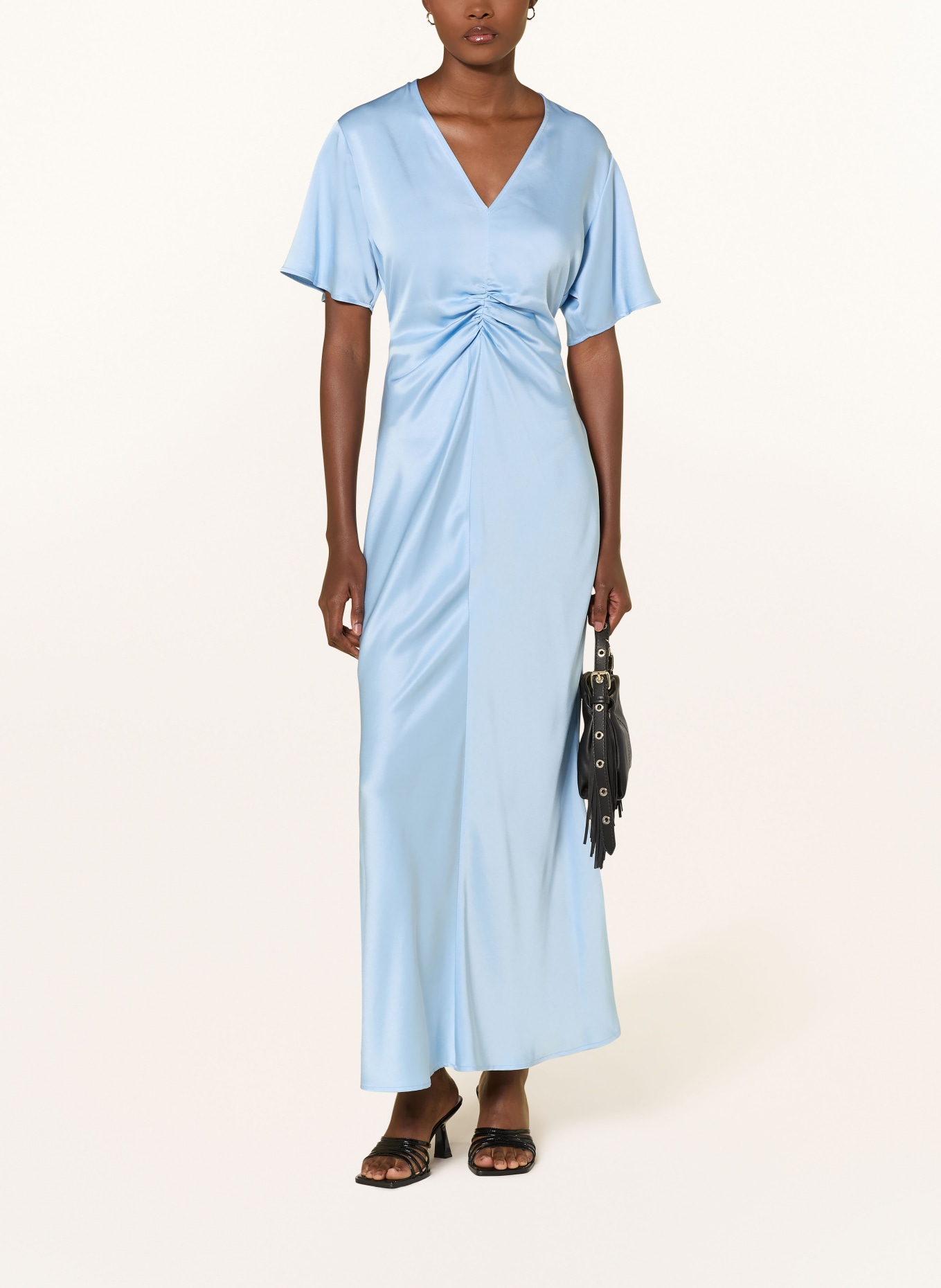 MRS & HUGS evening gown: LIGHT BLUE