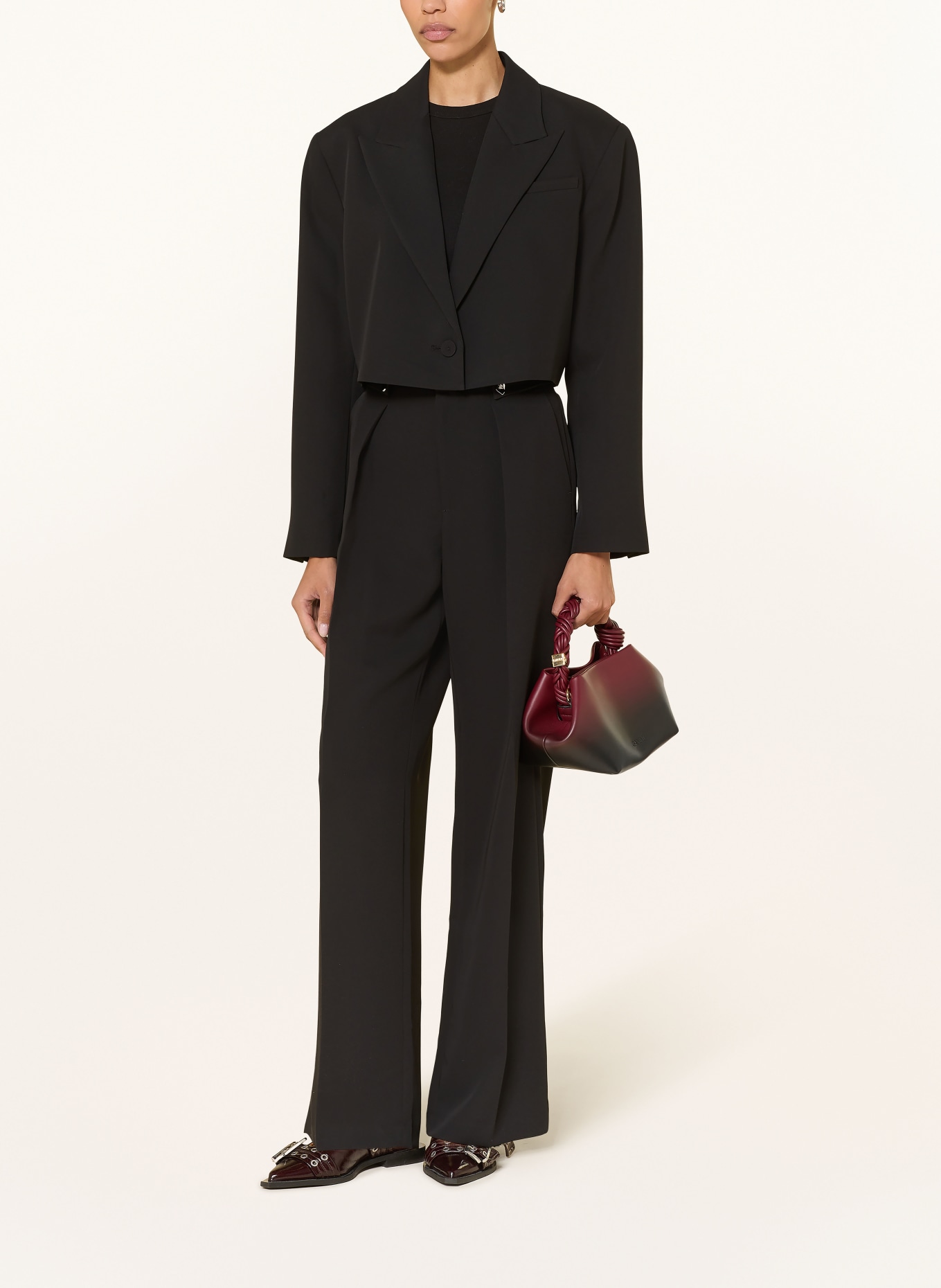 MRS & HUGS Krátký blejzr: ČERNÁ