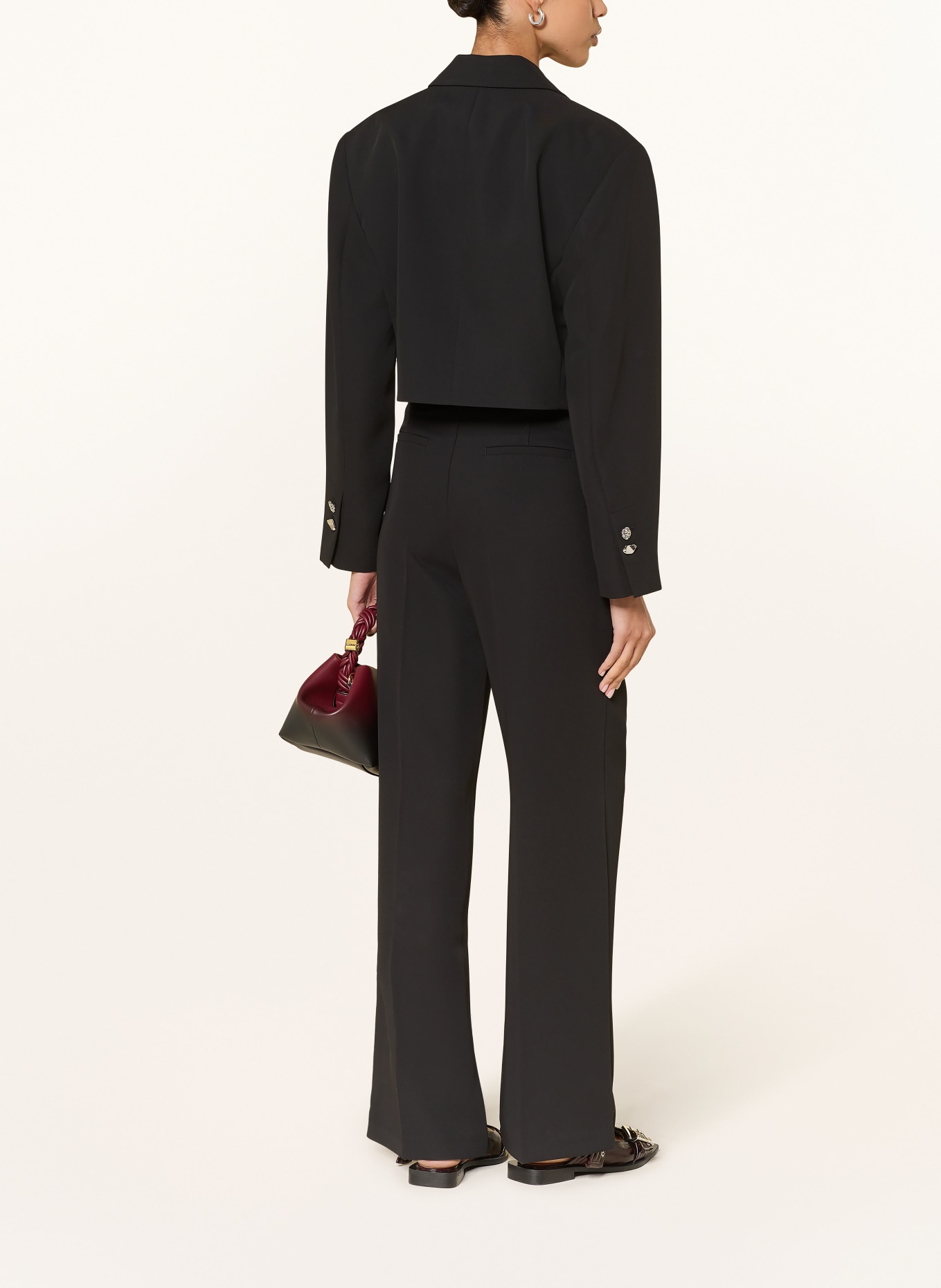 MRS & HUGS Krátký blejzr: ČERNÁ