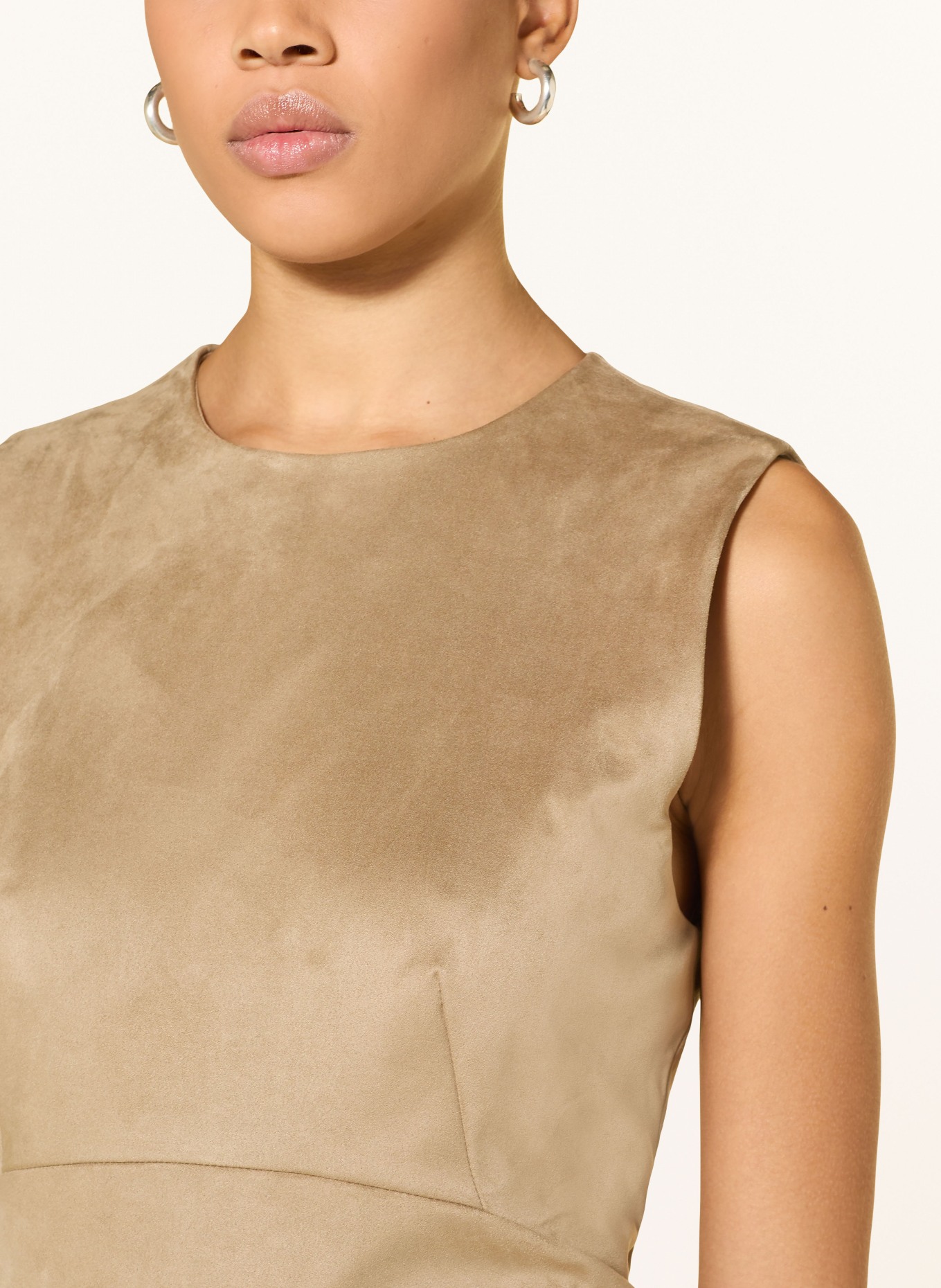 BARBOUR INTERNATIONAL Robe fourreau NIA aspect cuir: BEIGE