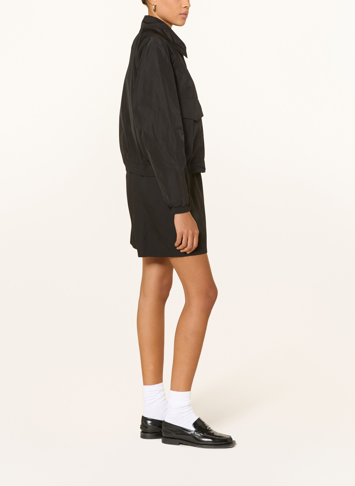 BARBOUR INTERNATIONAL Short BRIANNA: NOIR