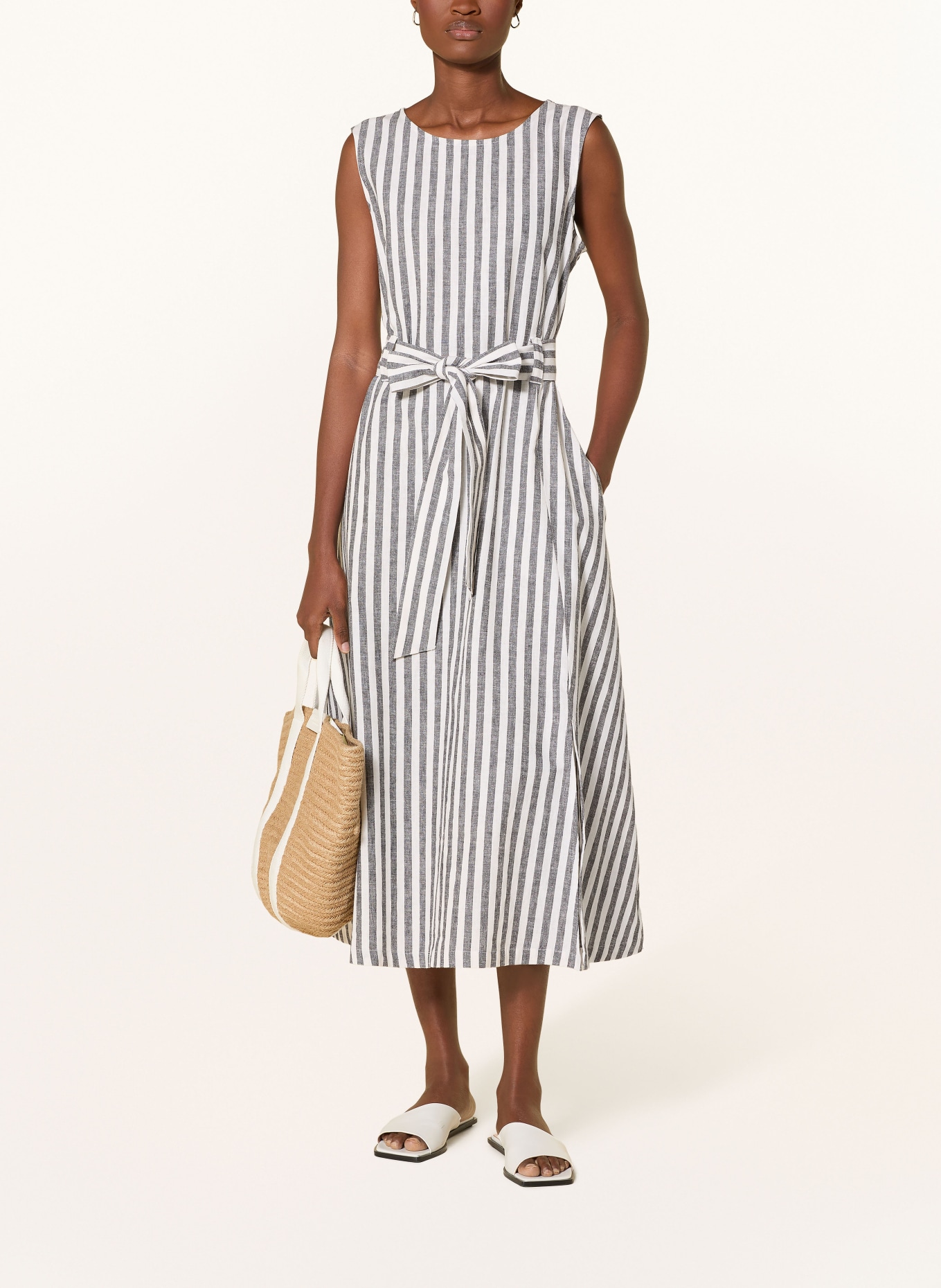 Barbour Šaty INEZ s lnem: BÍLÁ / TMAVĚ MODRÁ