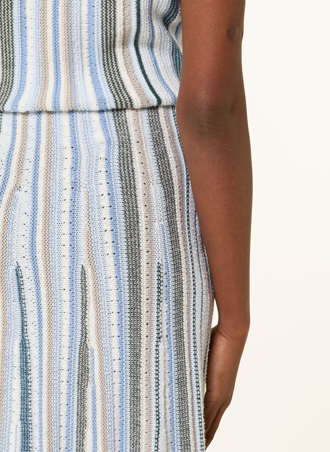 Barbour Pletená sukně JOSIE: BÍLÁ / BÉŽOVÁ / TMAVĚ MODRÁ