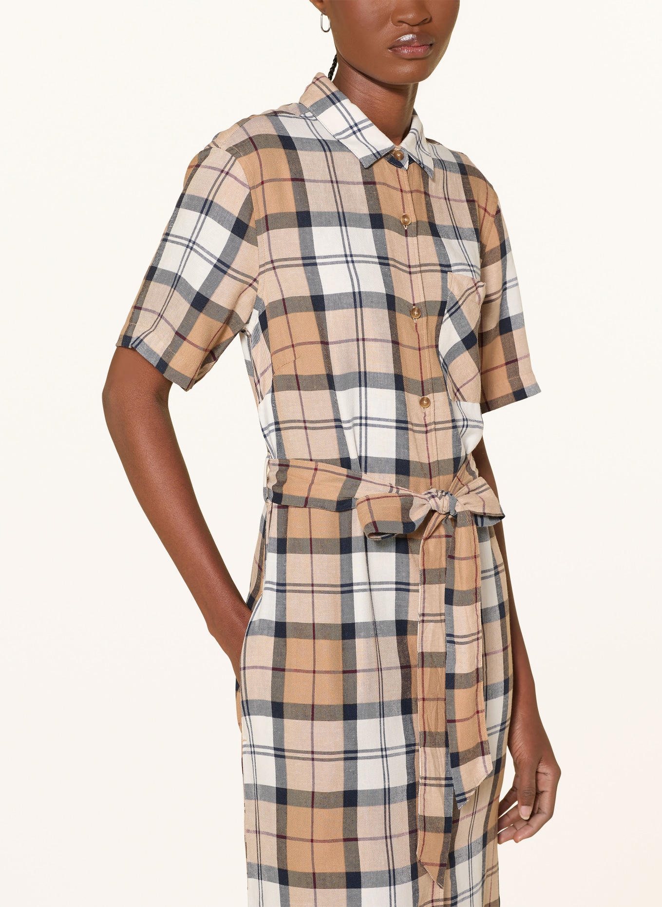 Barbour Košilové šaty FERN s lnem: BÉŽOVÁ / KRÉMOVÁ / TMAVĚ MODRÁ