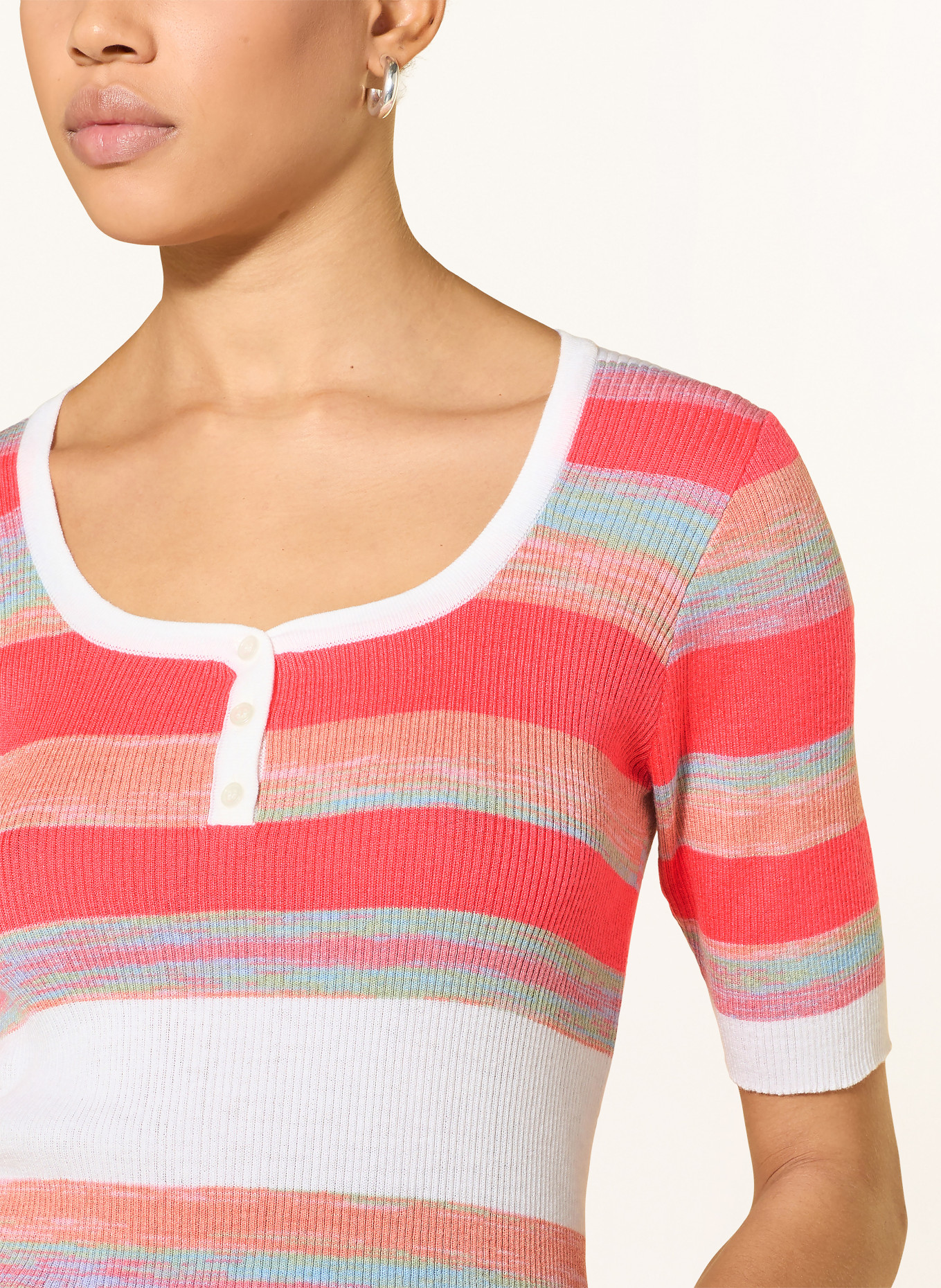 ICHI Pletené tričko IHCLARAS: ČERVENÁ / REŽNÁ / RŮŽOVÁ