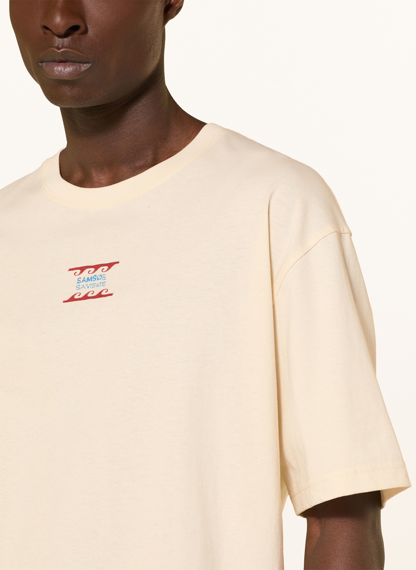 SAMSØE SAMSØE T-Shirt SAGERGEI: ECRU / ROT / BLAU