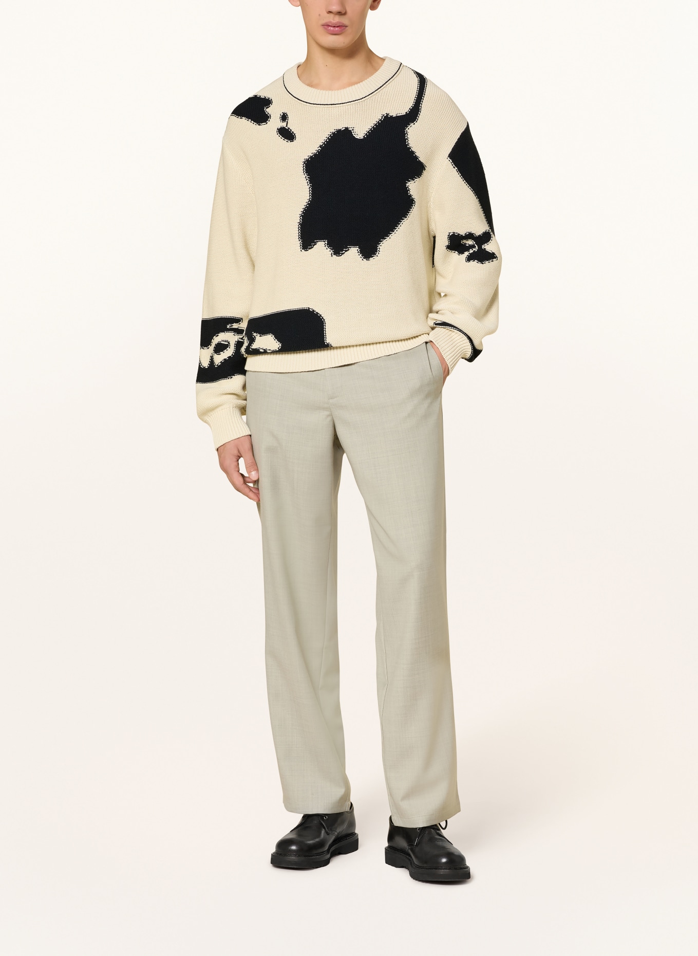 SAMSØE  SAMSØE Svetr SALEVO: KRÉMOVÁ / ČERNÁ