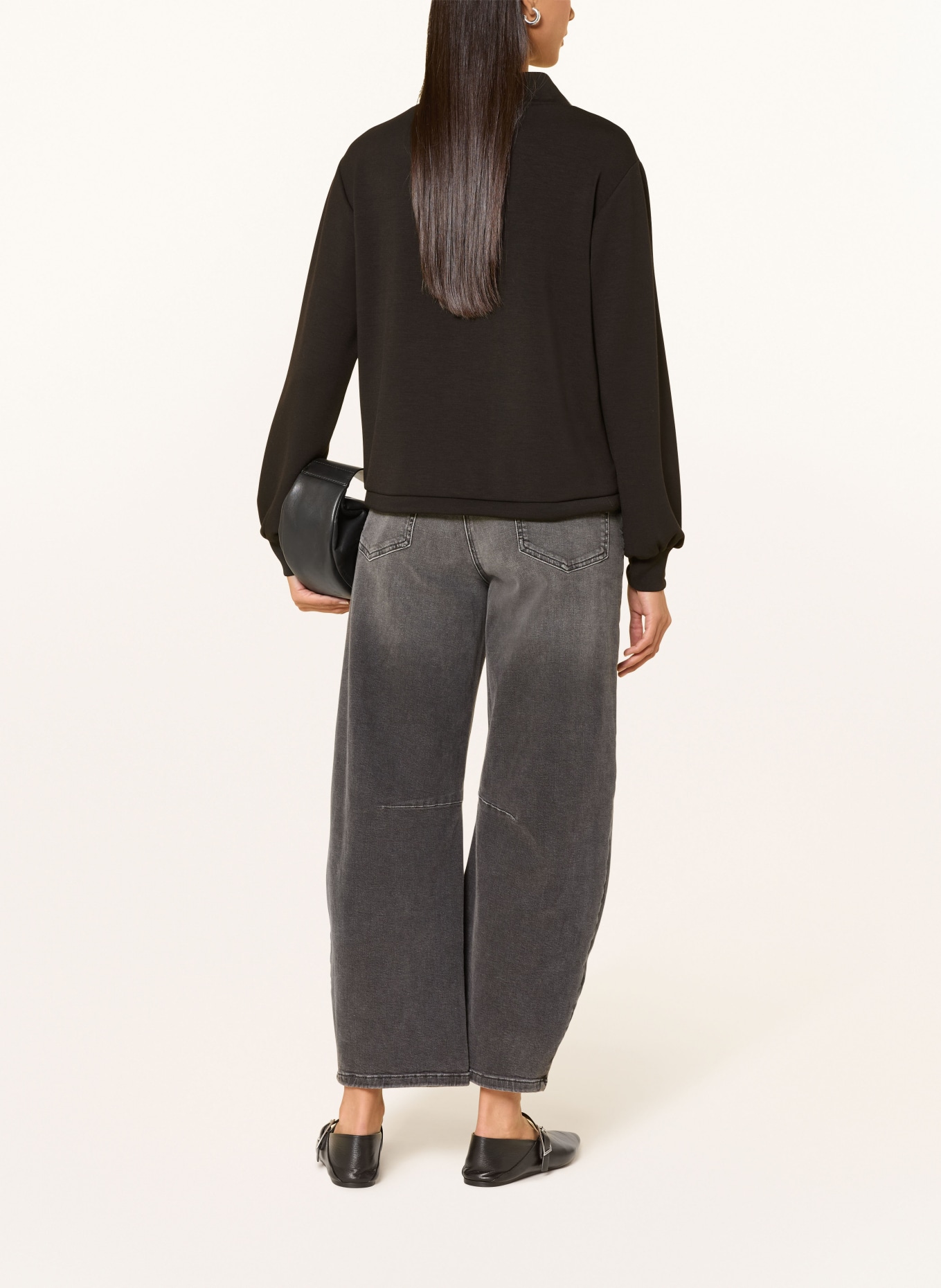 monari Sweatshirt mit Schmuckperlen: SCHWARZ