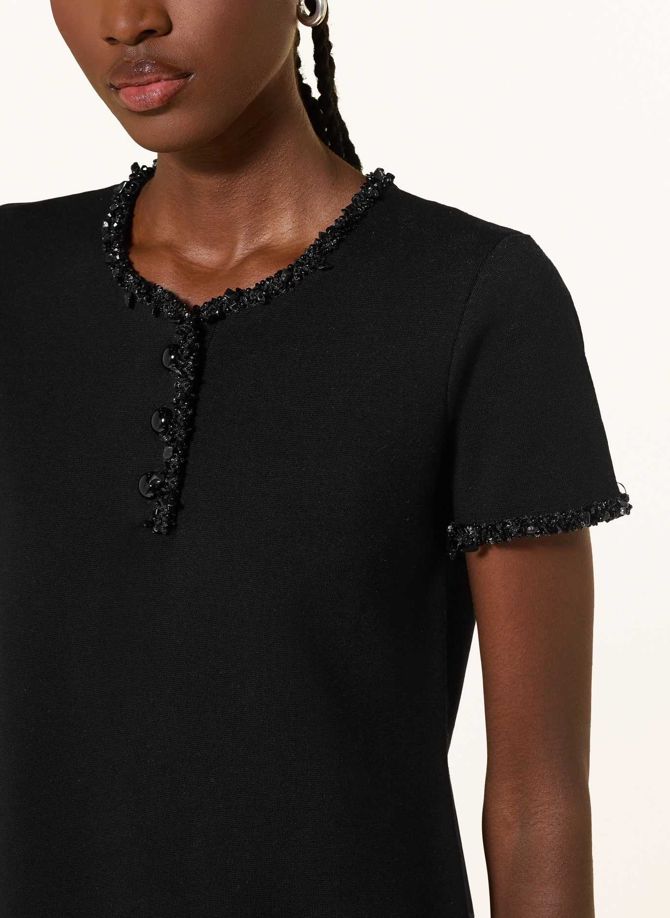 FRAME Etuikleid THE BEADED TRIM DRESS mit Schmucksteinen: SCHWARZ