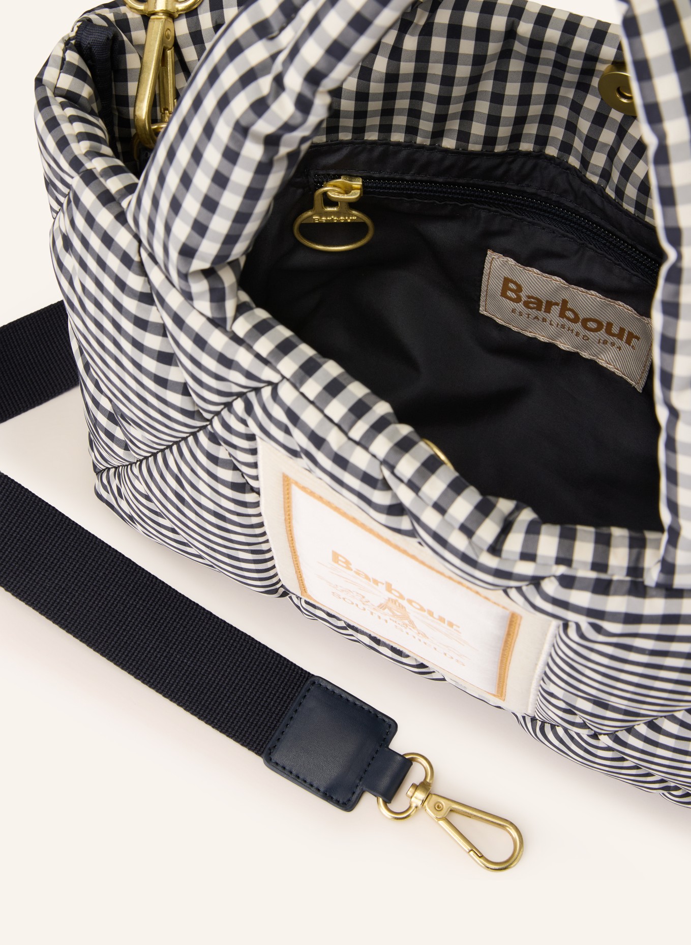 Barbour Handtasche RIAH MINI: SCHWARZ / ECRU