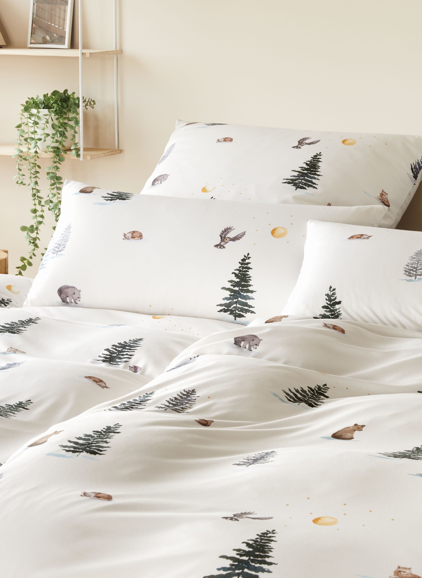 elegante Bettwäsche WINTERWALD JERSEY: CREME / BRAUN / GRÜN