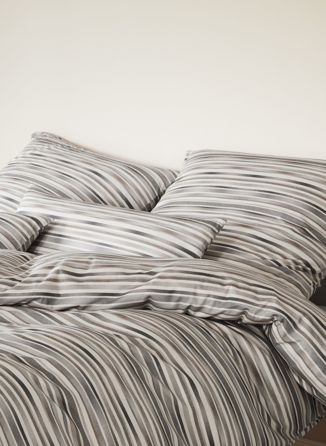 elegante Pościel DESIRE: KREMOWY / SZAROBRĄZOWY / SZARY