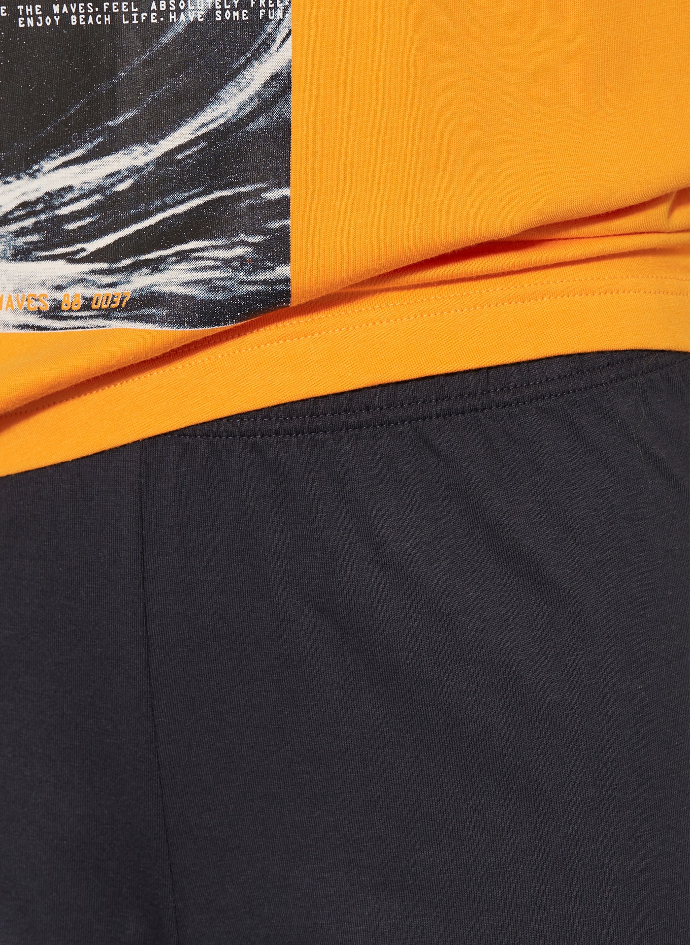 Sanetta Shorty-pyjama: ORANJE / DONKERBLAUW