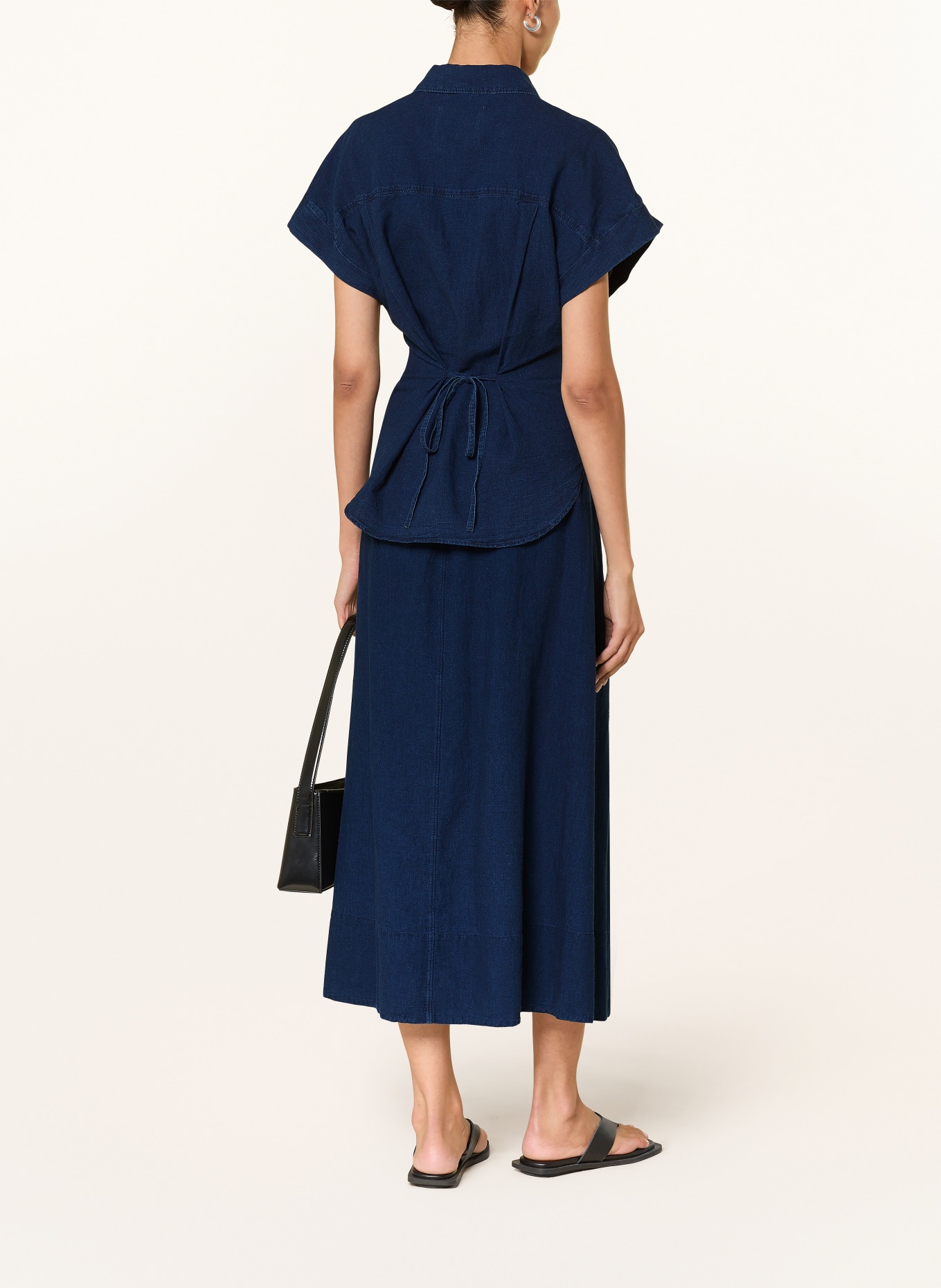 CLOSED Rock: DUNKELBLAU