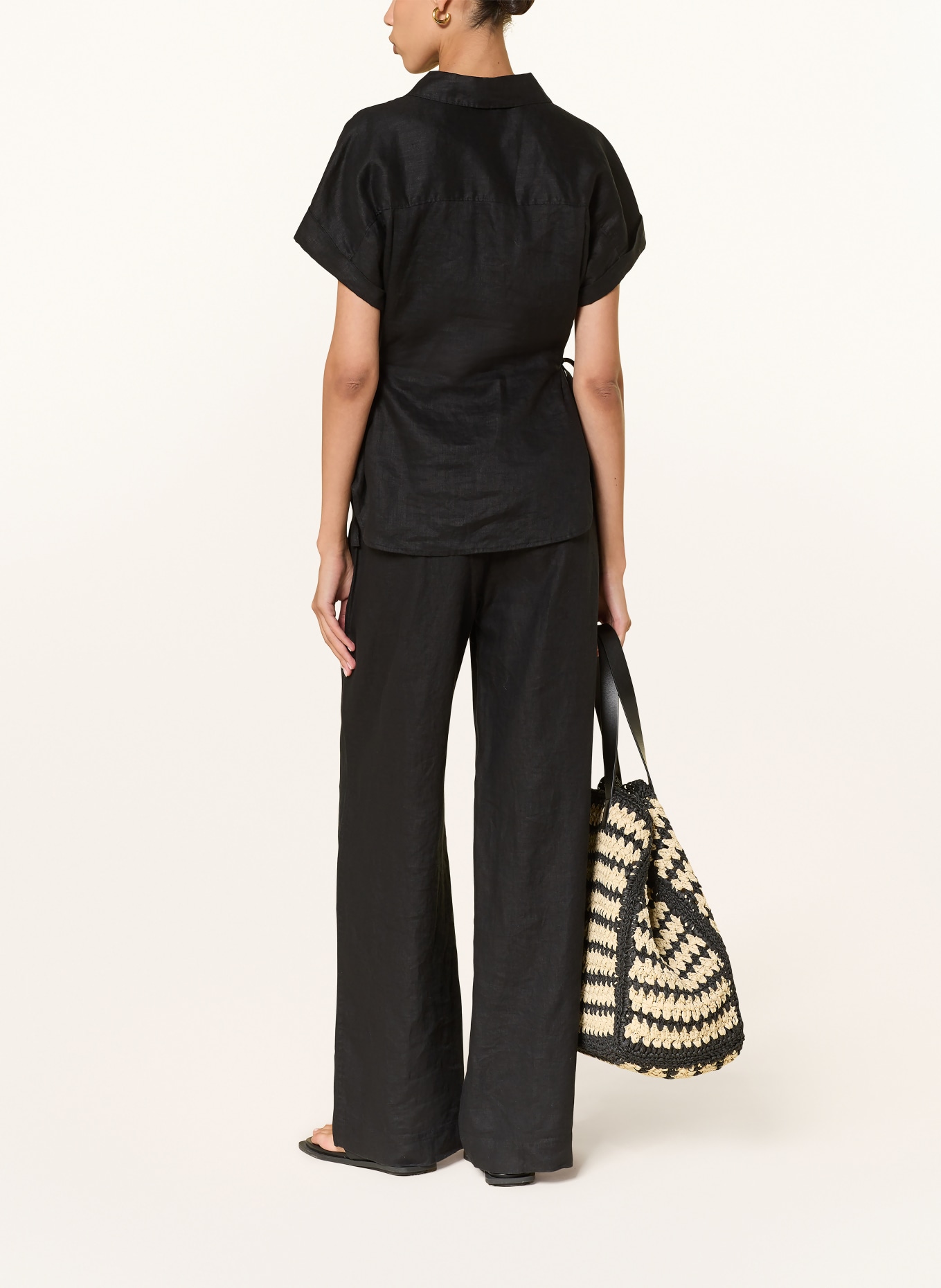 CLOSED Bluzka z lnu: CZARNY