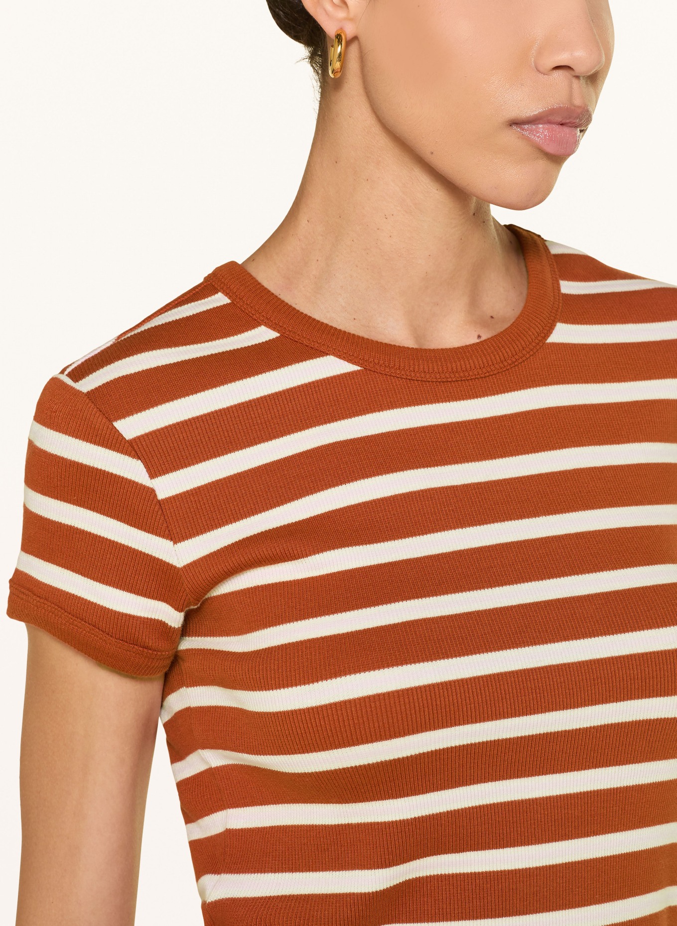 CLOSED T-shirt: BRUIN / CRÈME / WIT