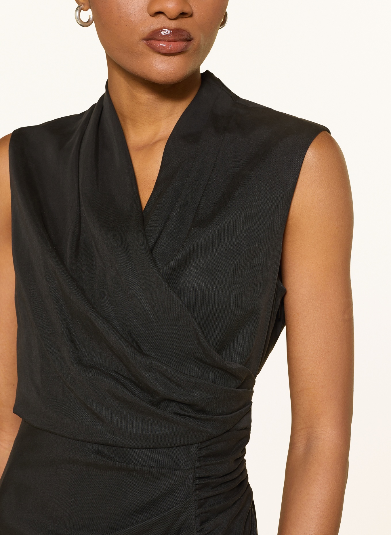 TED BAKER Sukienka DERIDAD: CZARNY