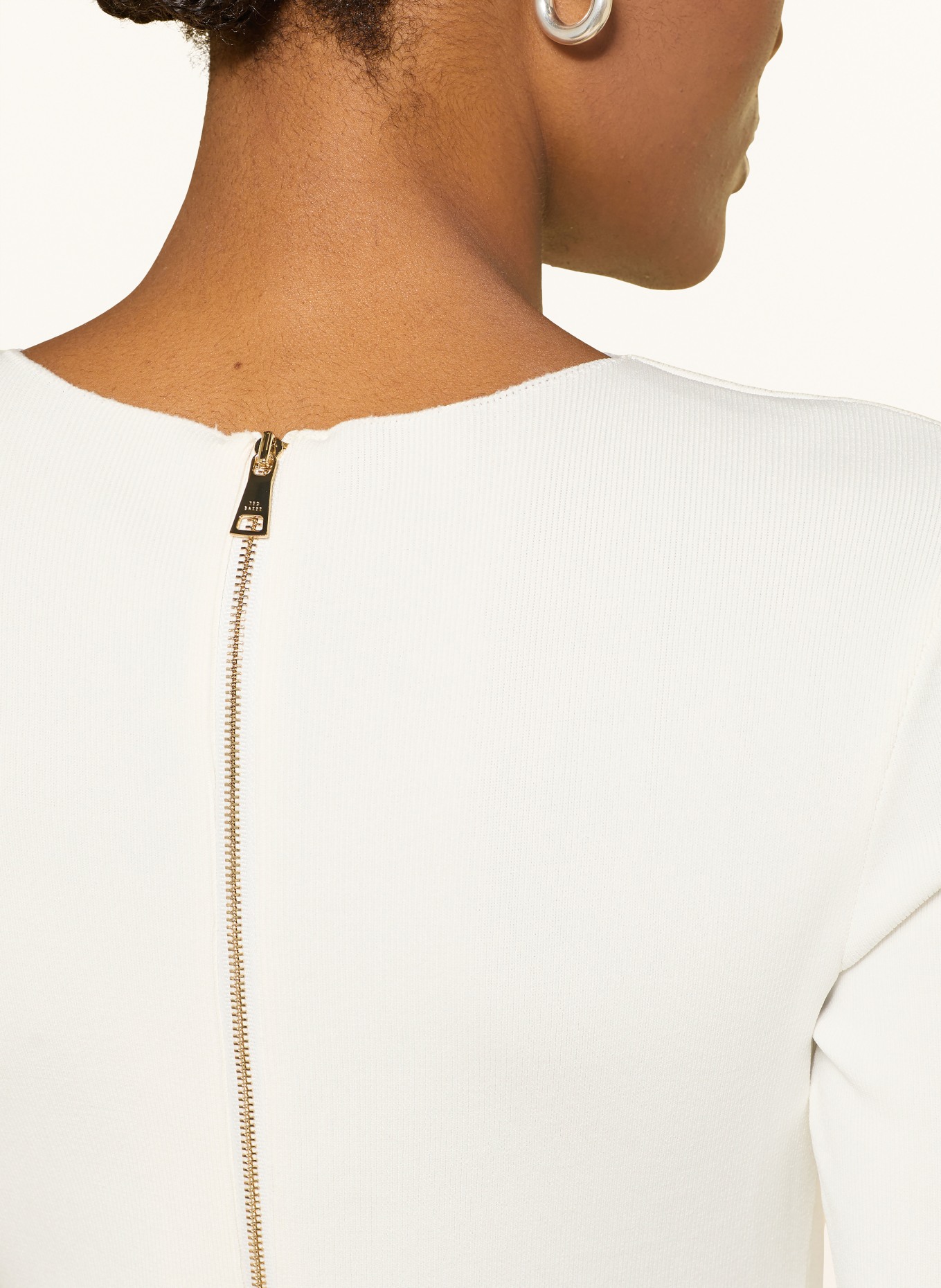 TED BAKER PREVIAM-etui-jurk in een mix van materialen: ECRU / LICHTGROEN / DONKERGROEN