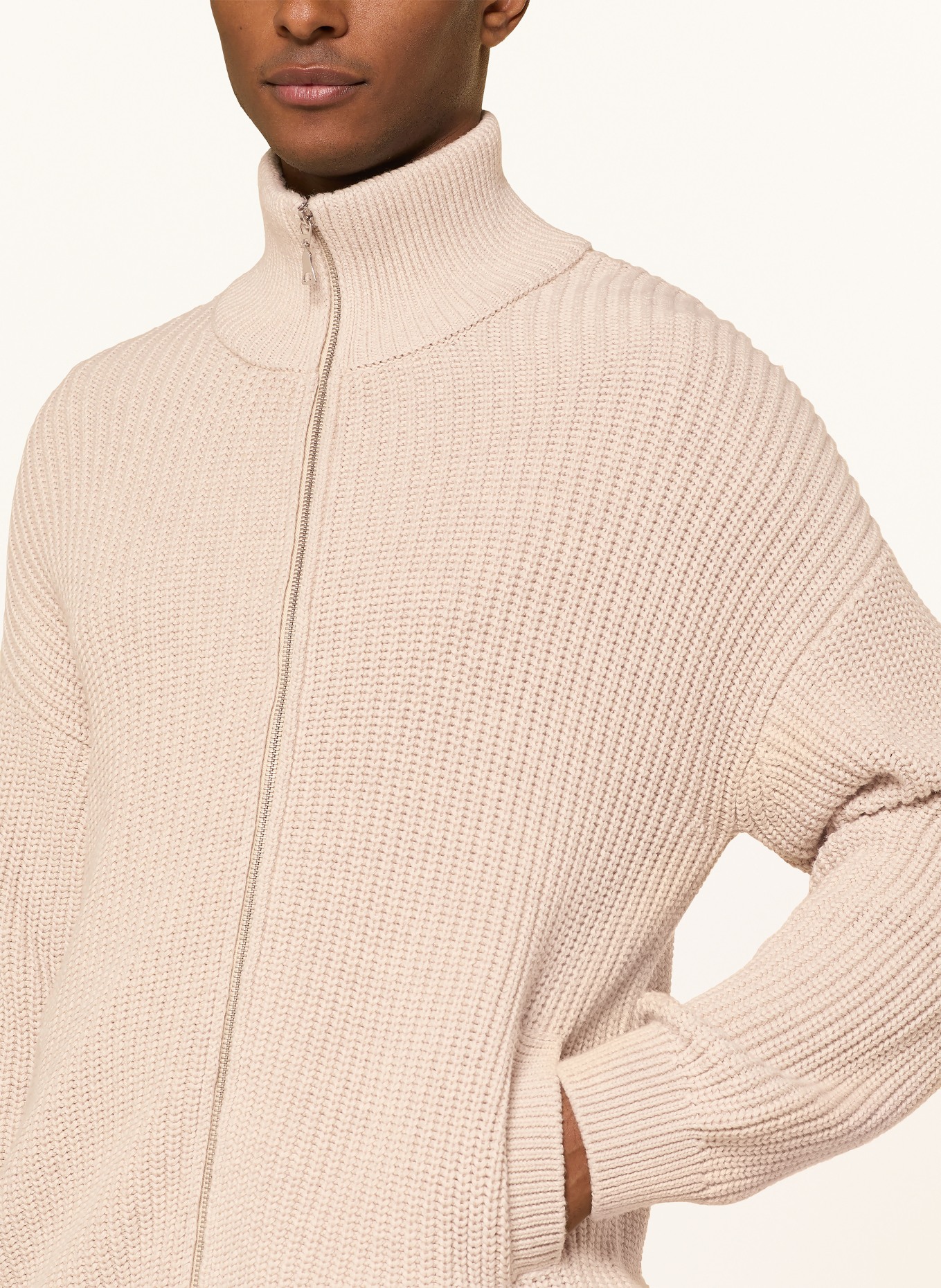 Juvia LEON cardigan: BEIGE