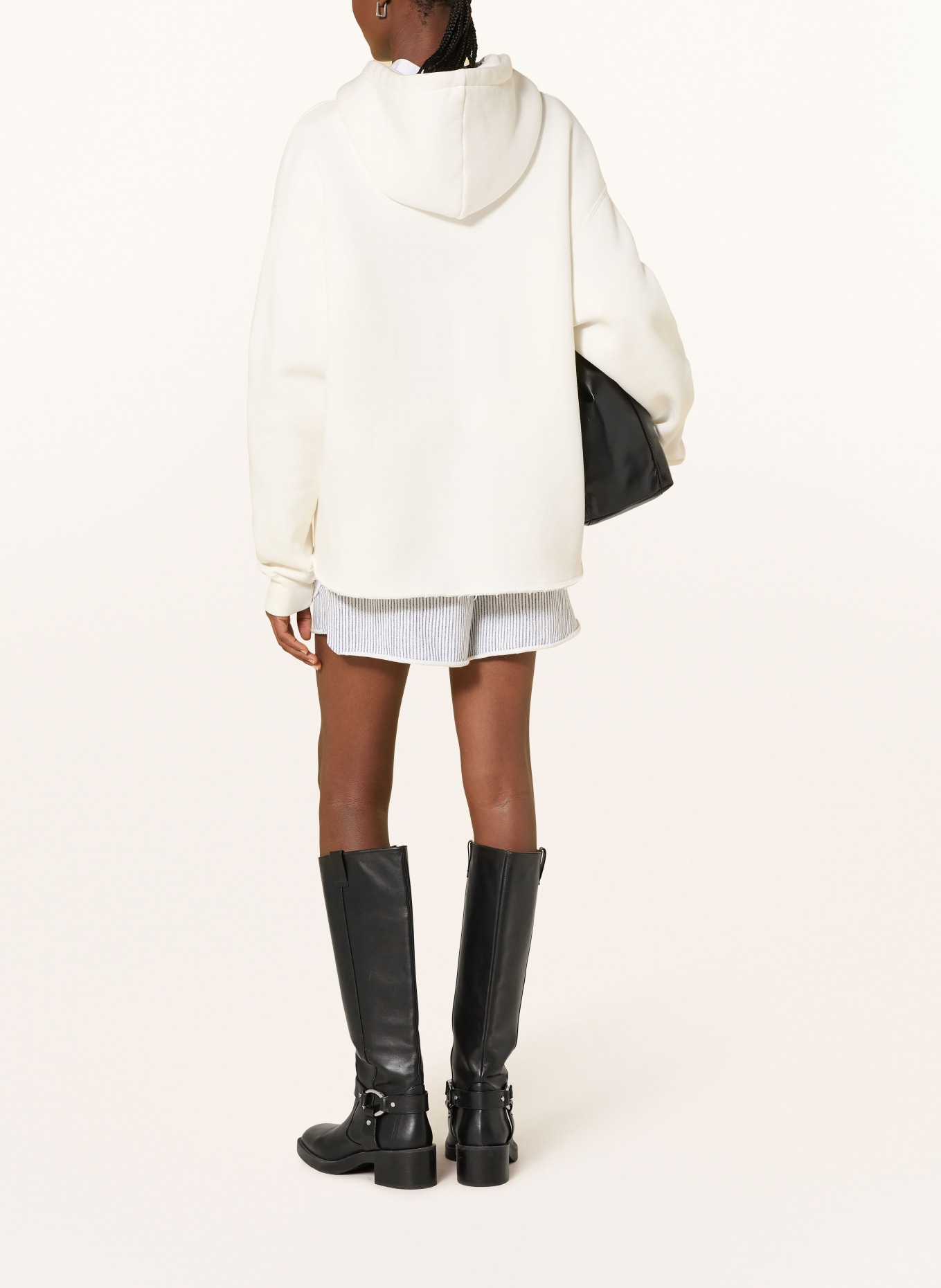 10DAYS Sweatshorts: WEISS / HELLBLAU