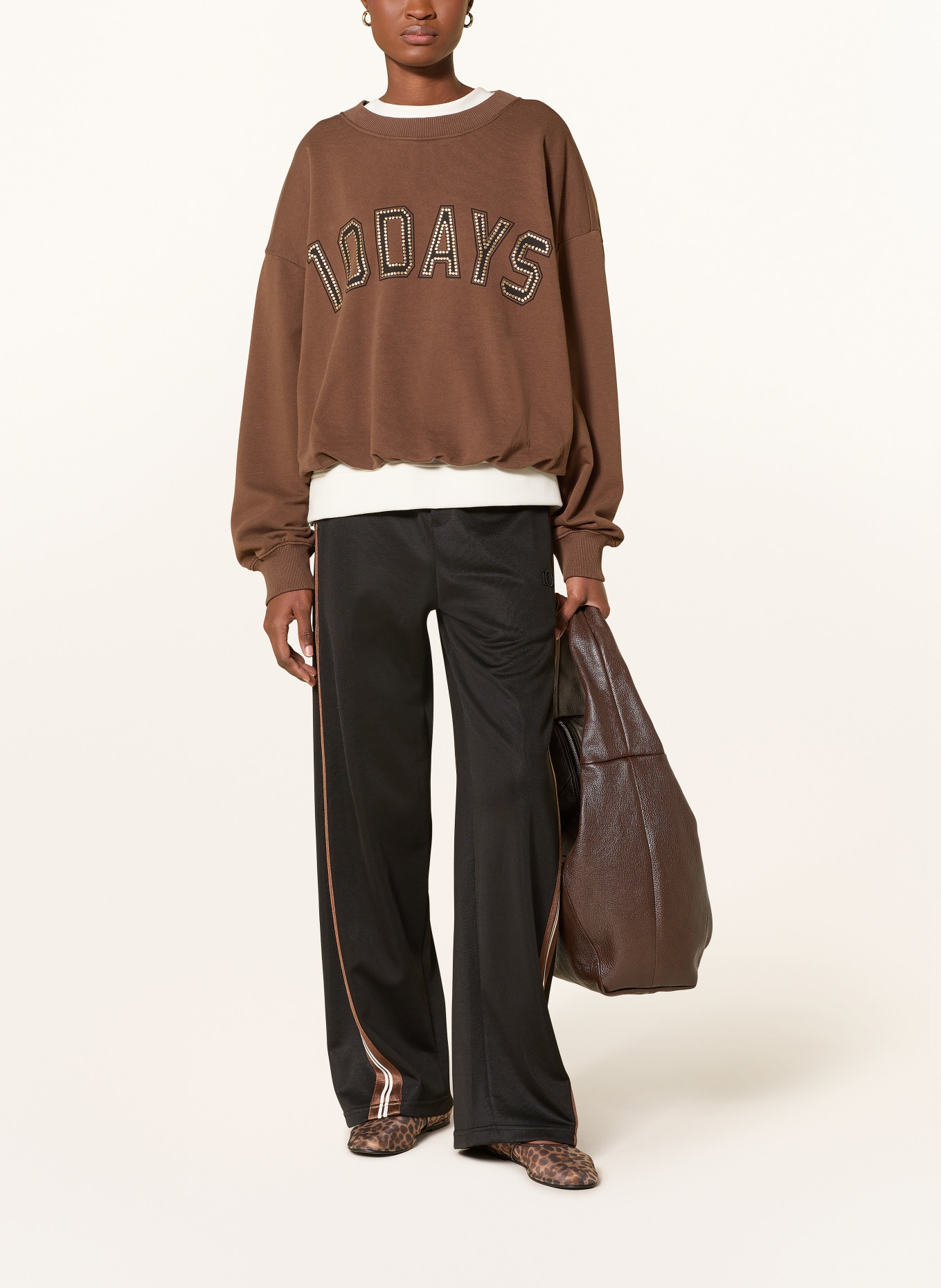 10DAYS Sweatshirt mit Nieten: BRAUN