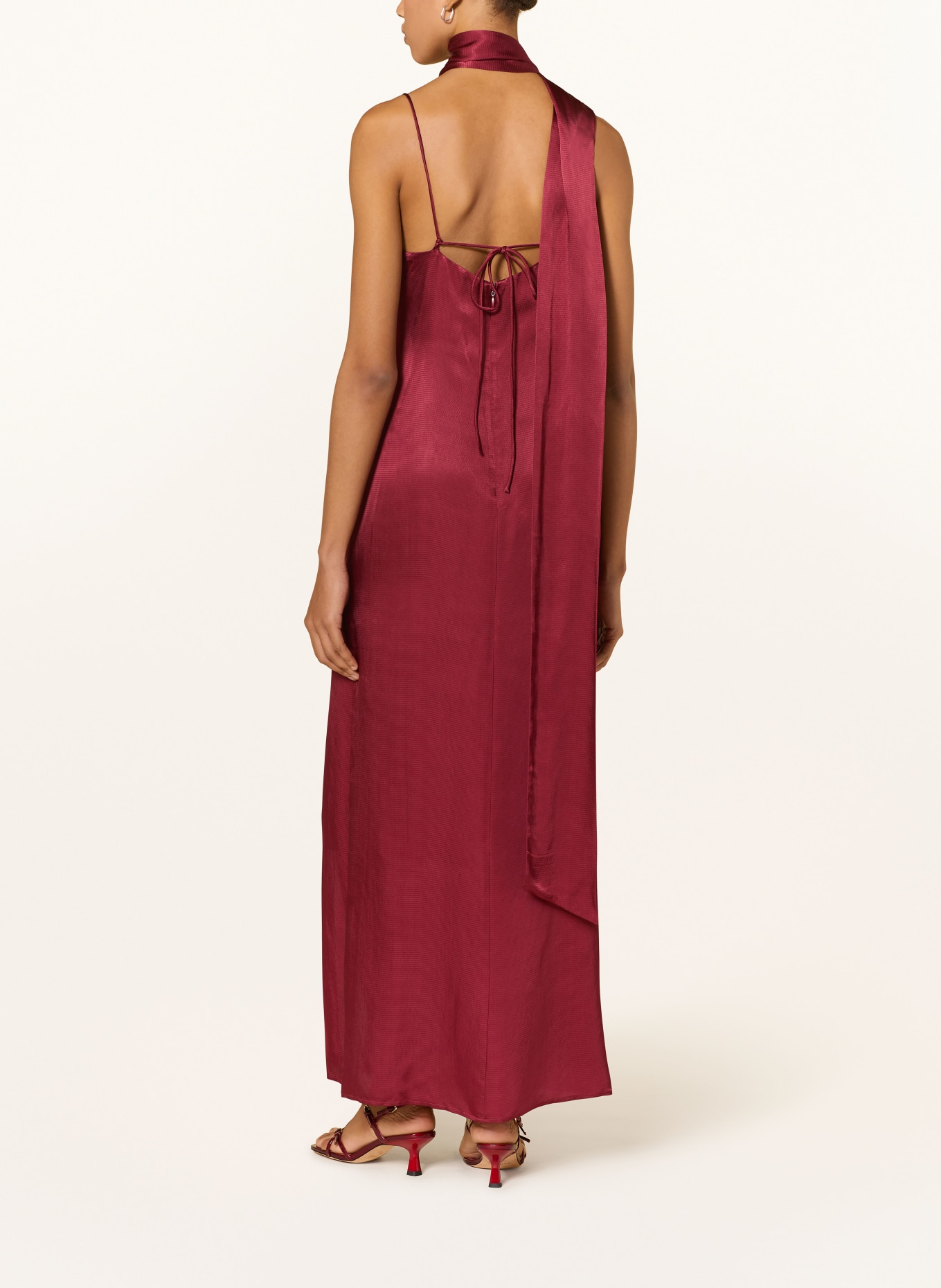 GESTUZ Robe GZSIRWA avec nœud amovible: ROUGE FONCÉ