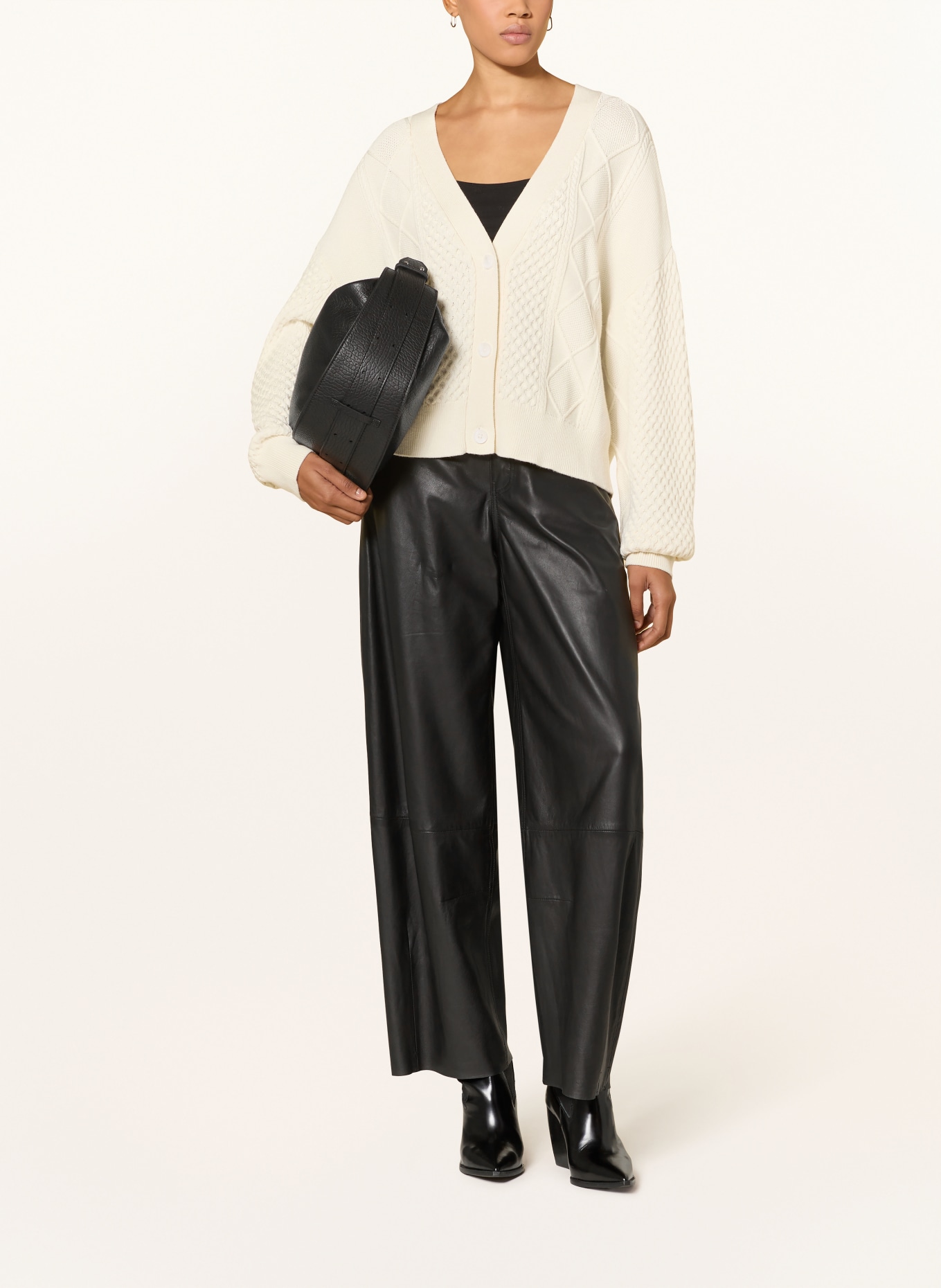 GESTUZ Svetr GZTHILLA: REŽNÁ