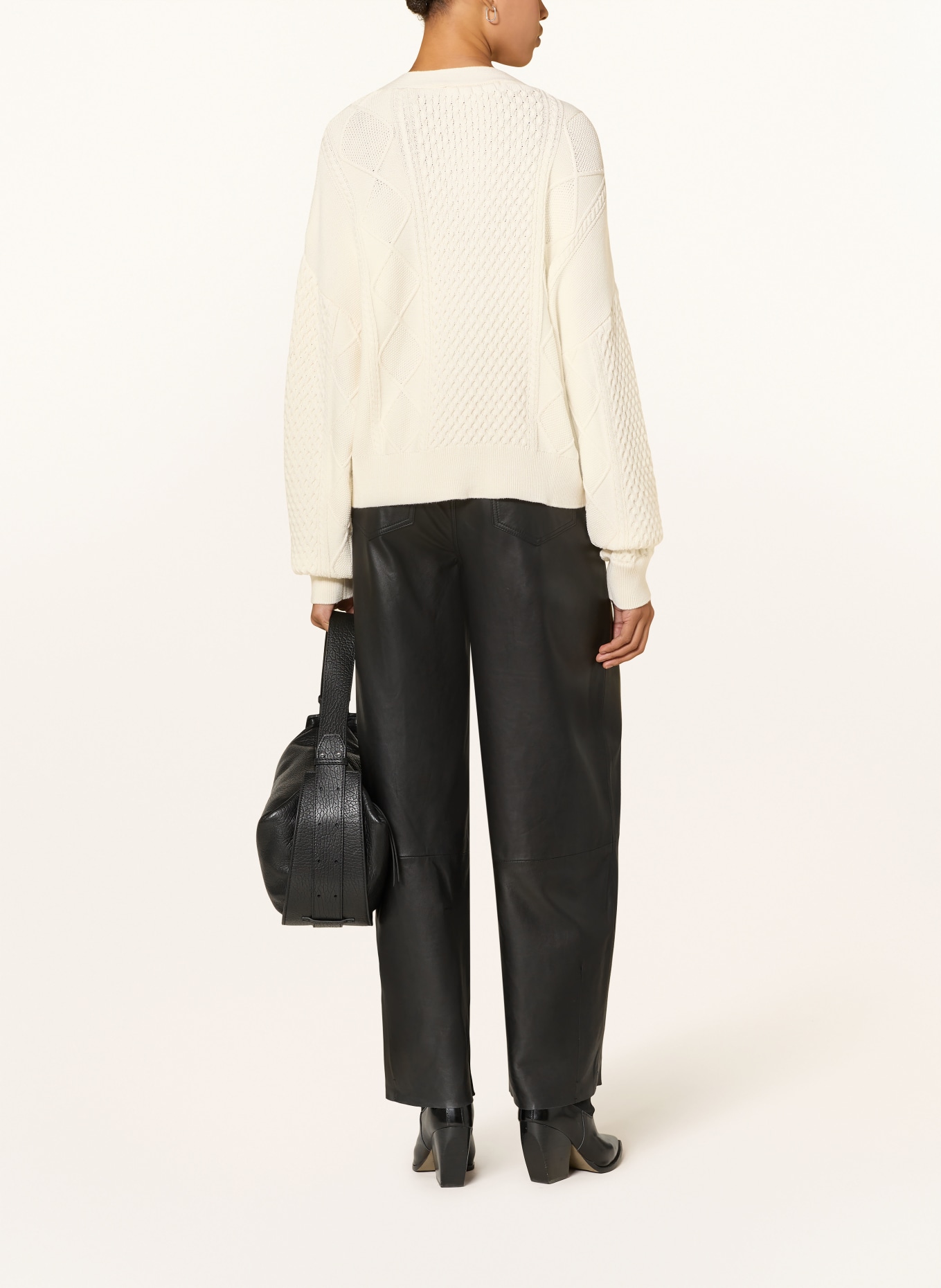 GESTUZ Svetr GZTHILLA: REŽNÁ