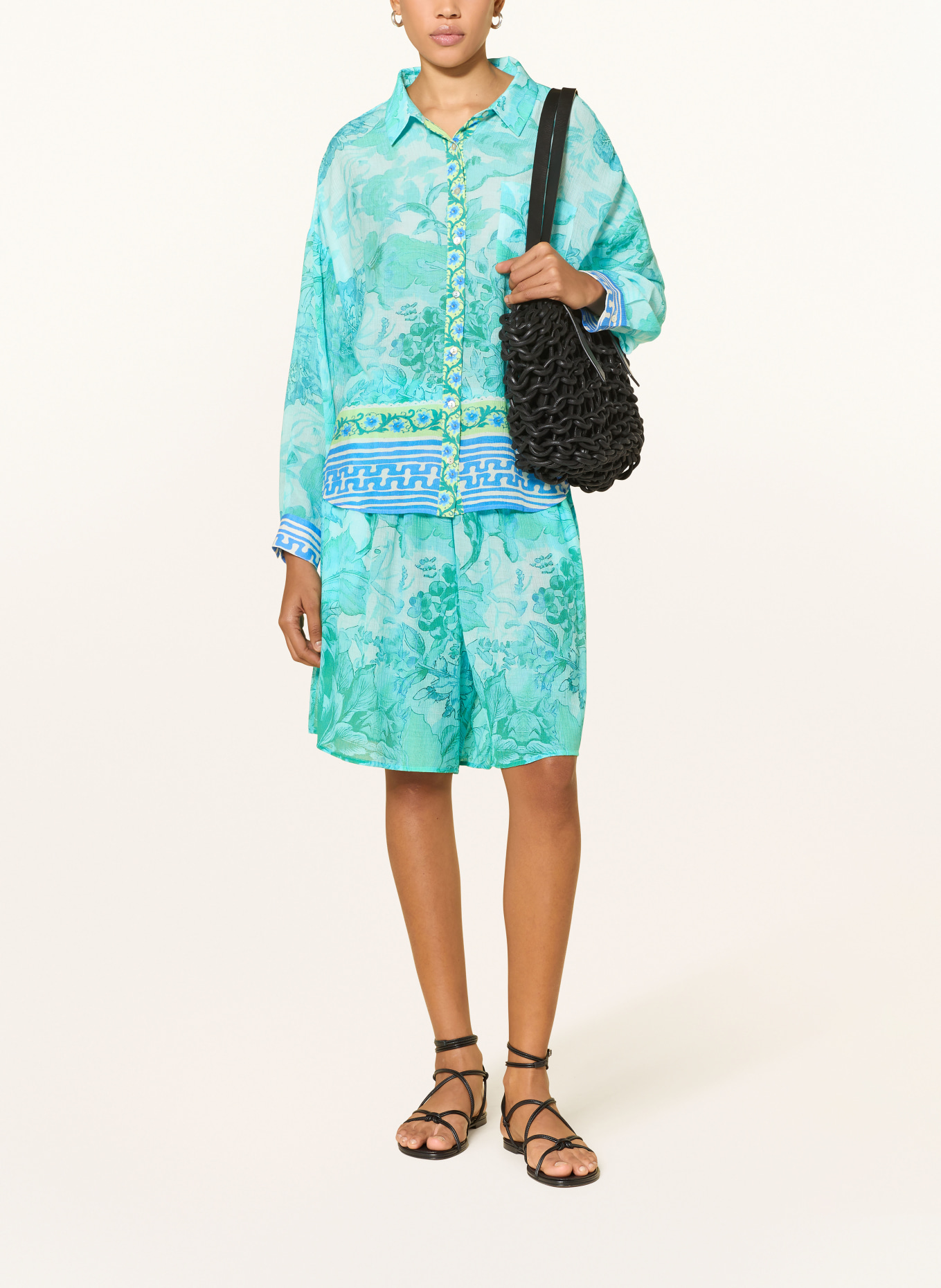 yippie hippie Shorts: TÜRKIS / GRÜN