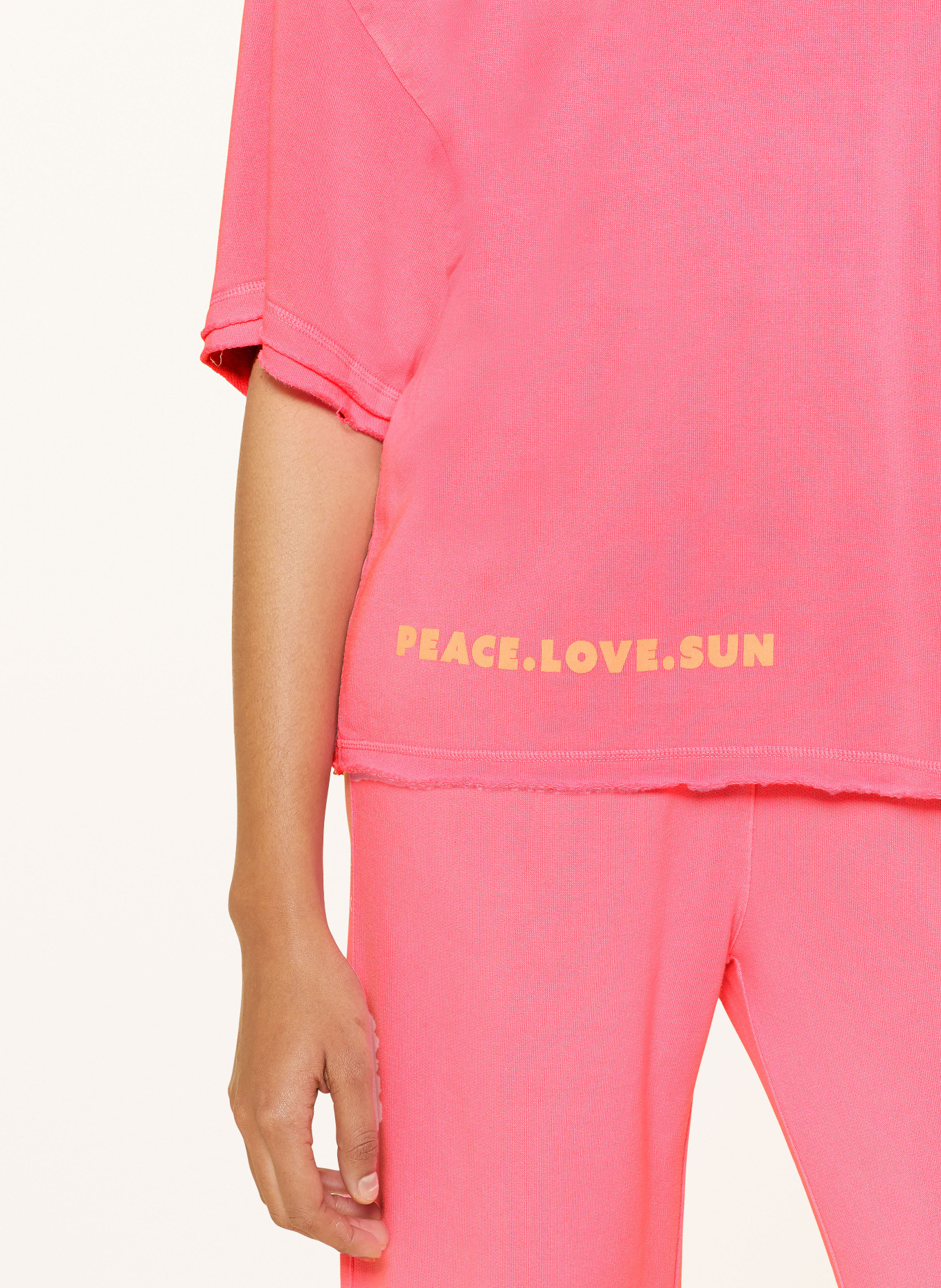 yippie hippie sweatshirt: NEON PINK