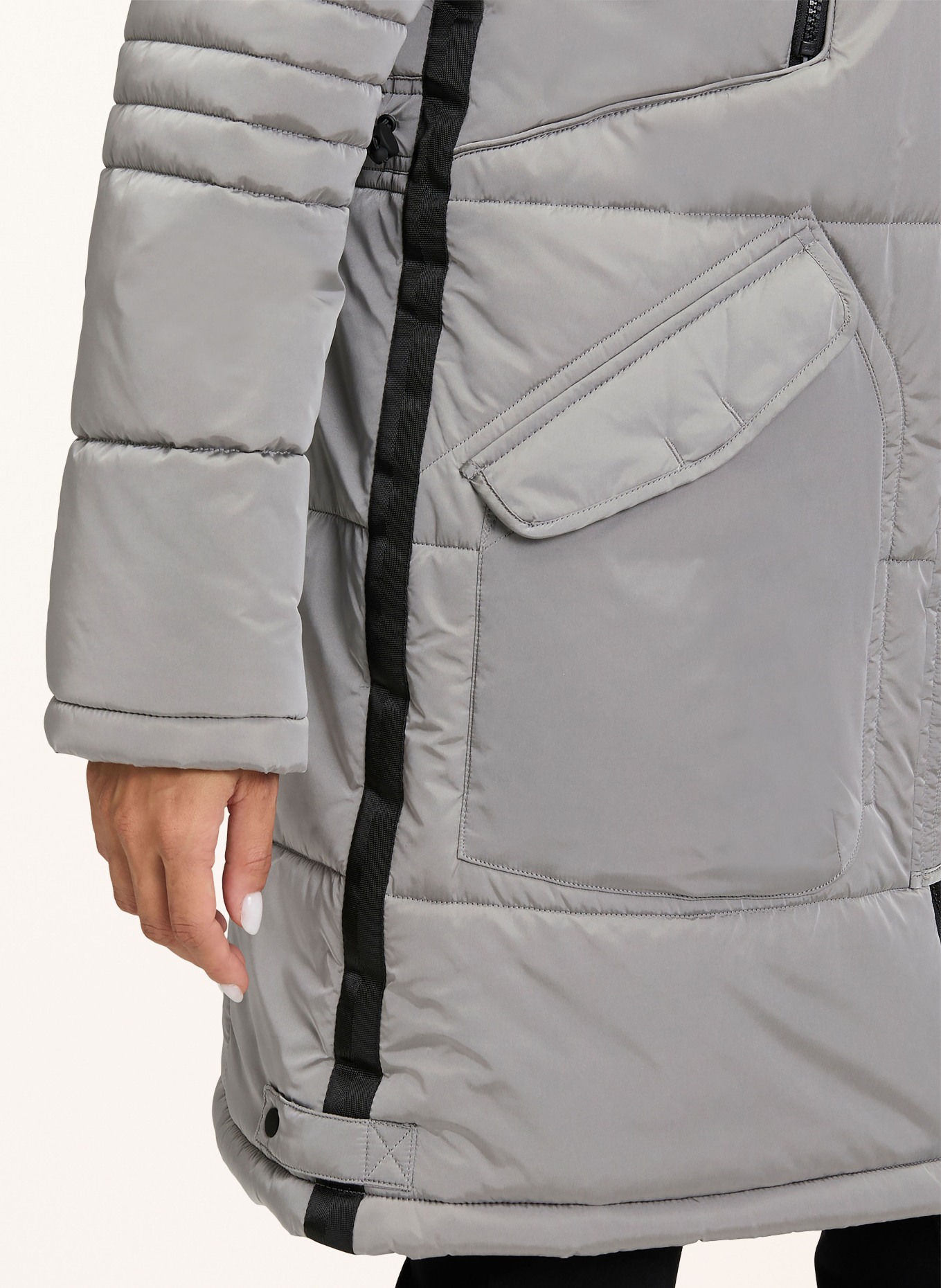 Betty Barclay Steppmantel: GRAU