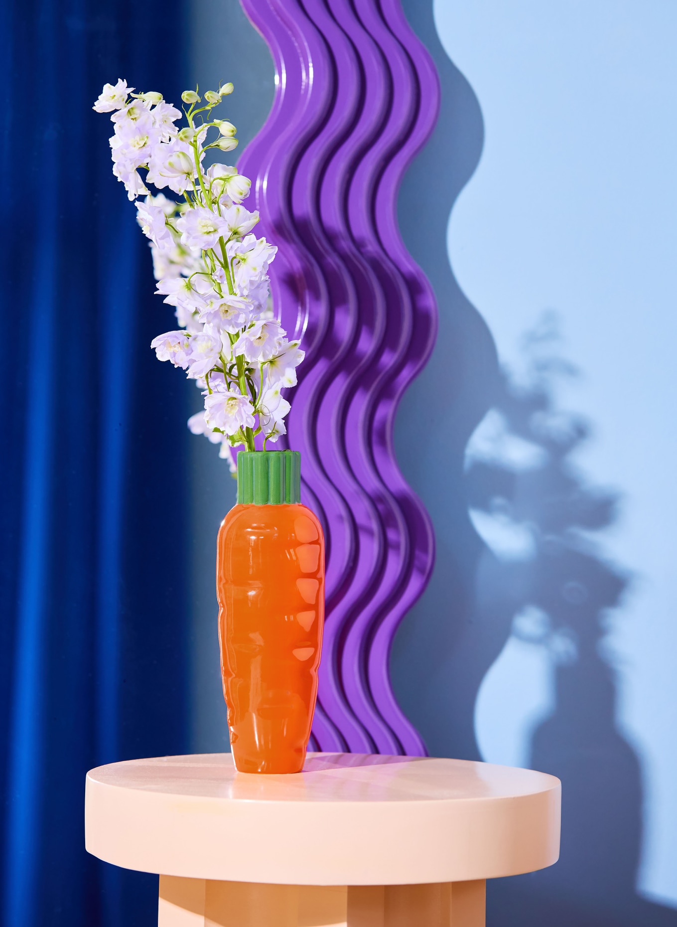 fluid MARKET Vase CARROT: NEONORANGE / GRÜN