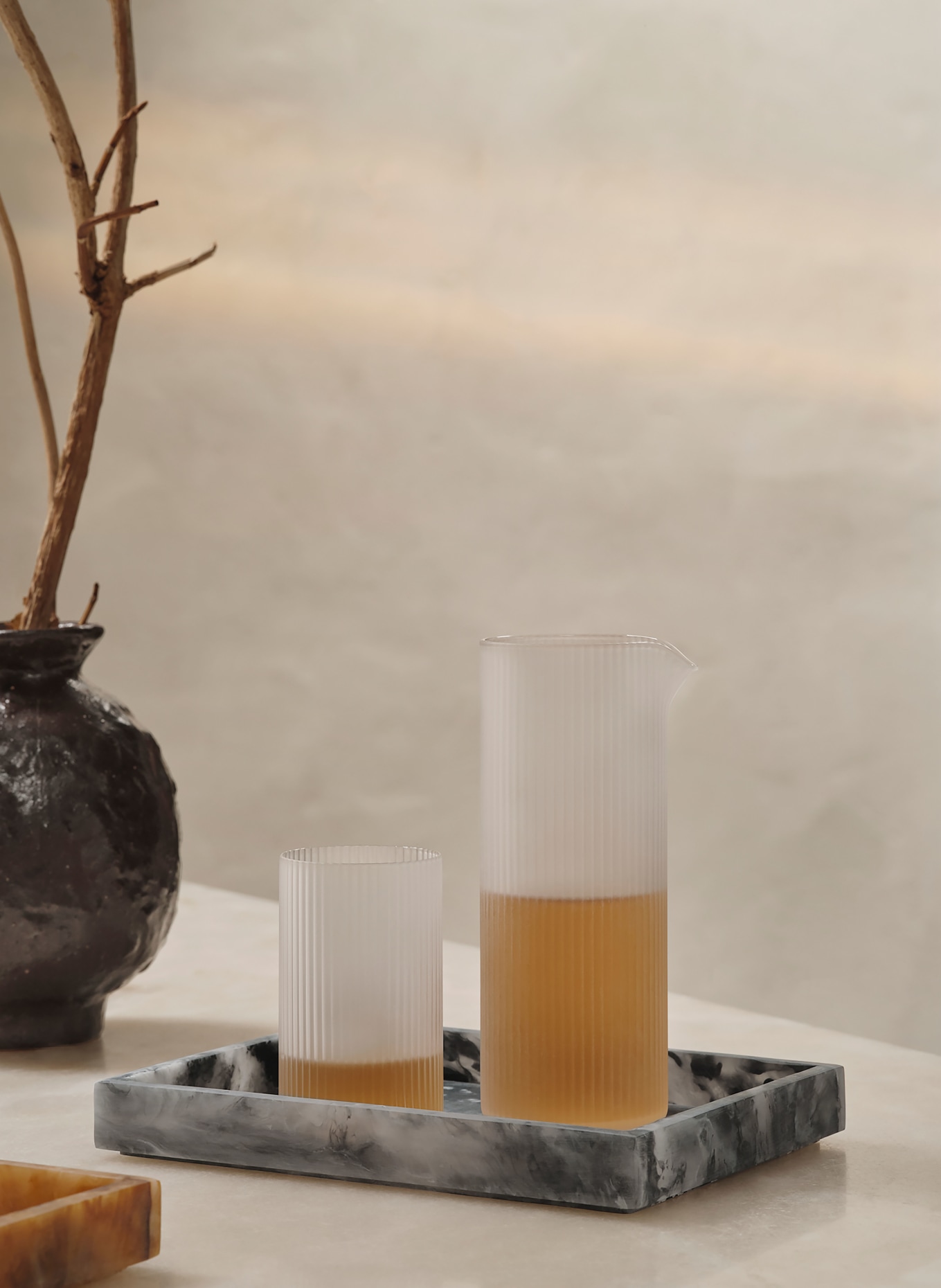 Ferm LIVING Plateau MIST: GRIS FONCÉ / GRIS CLAIR