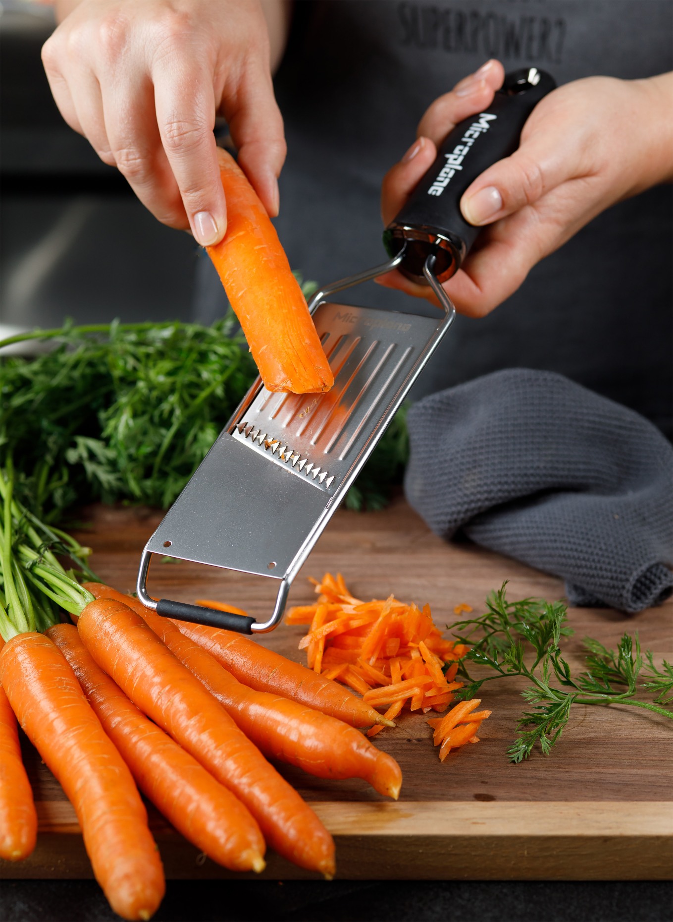 Microplane plane-grater: SILVER / BLACK